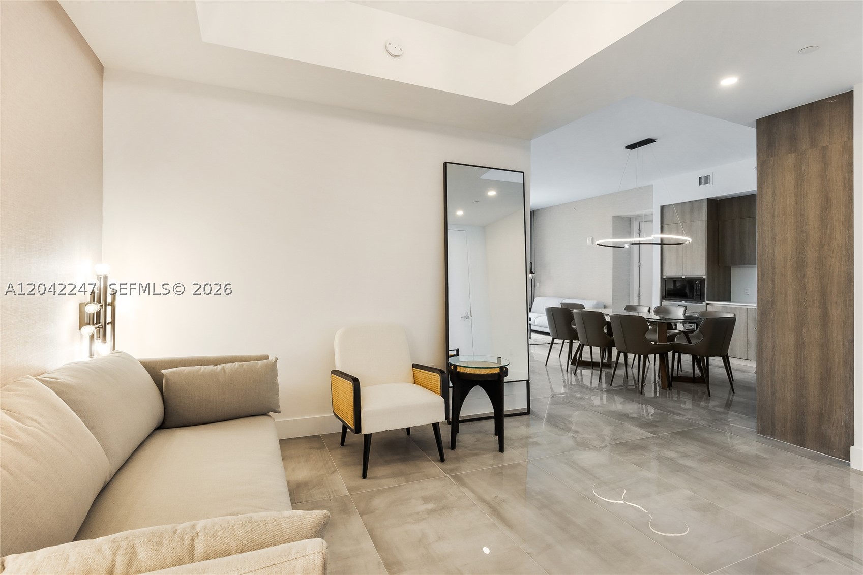 17550 Collins Ave #702 Sunny Isles Beach, FL 33160