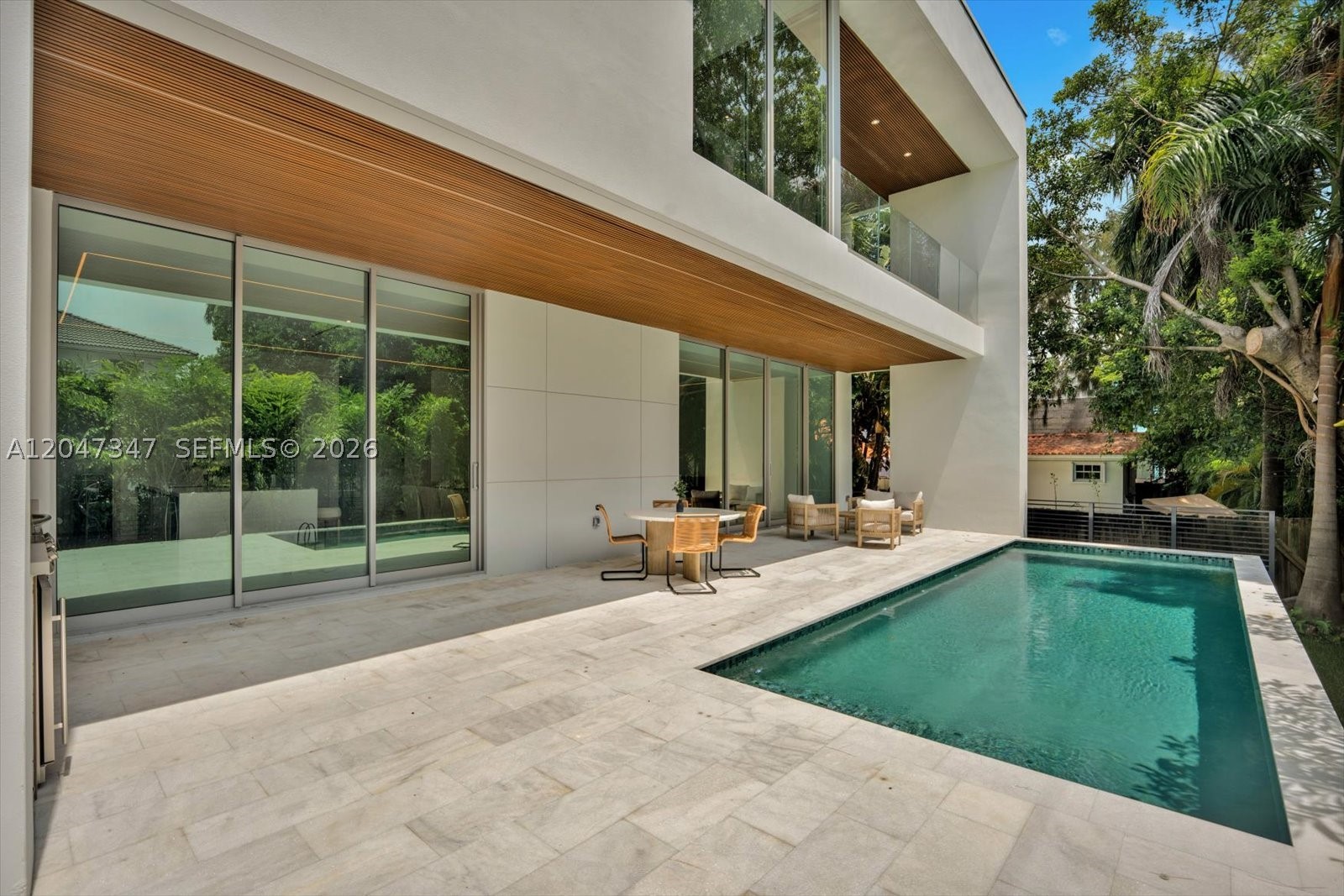7701 Coquina Dr