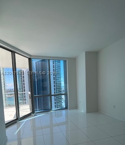image Paramount Miami Worldcenter12