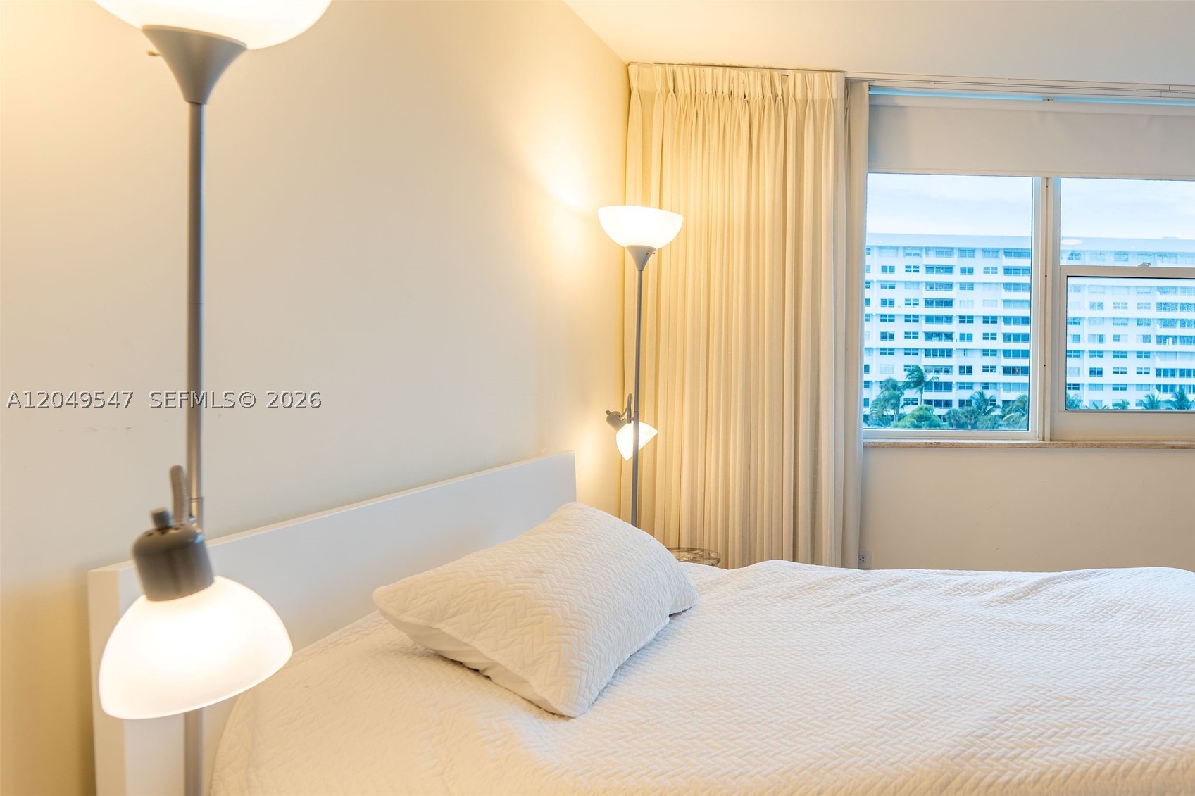 200 Ocean Ln Dr #501 Key Biscayne, FL 33149