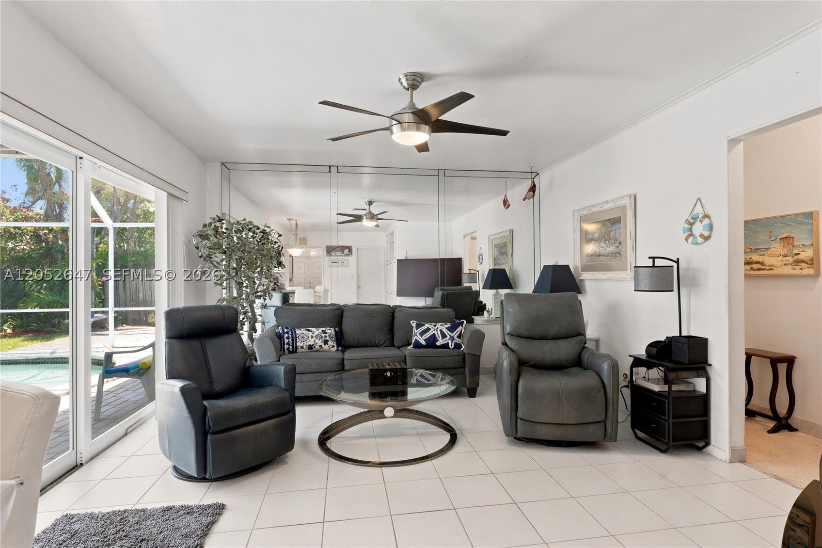 8 Castle Hbr Is Fort Lauderdale, FL 33308