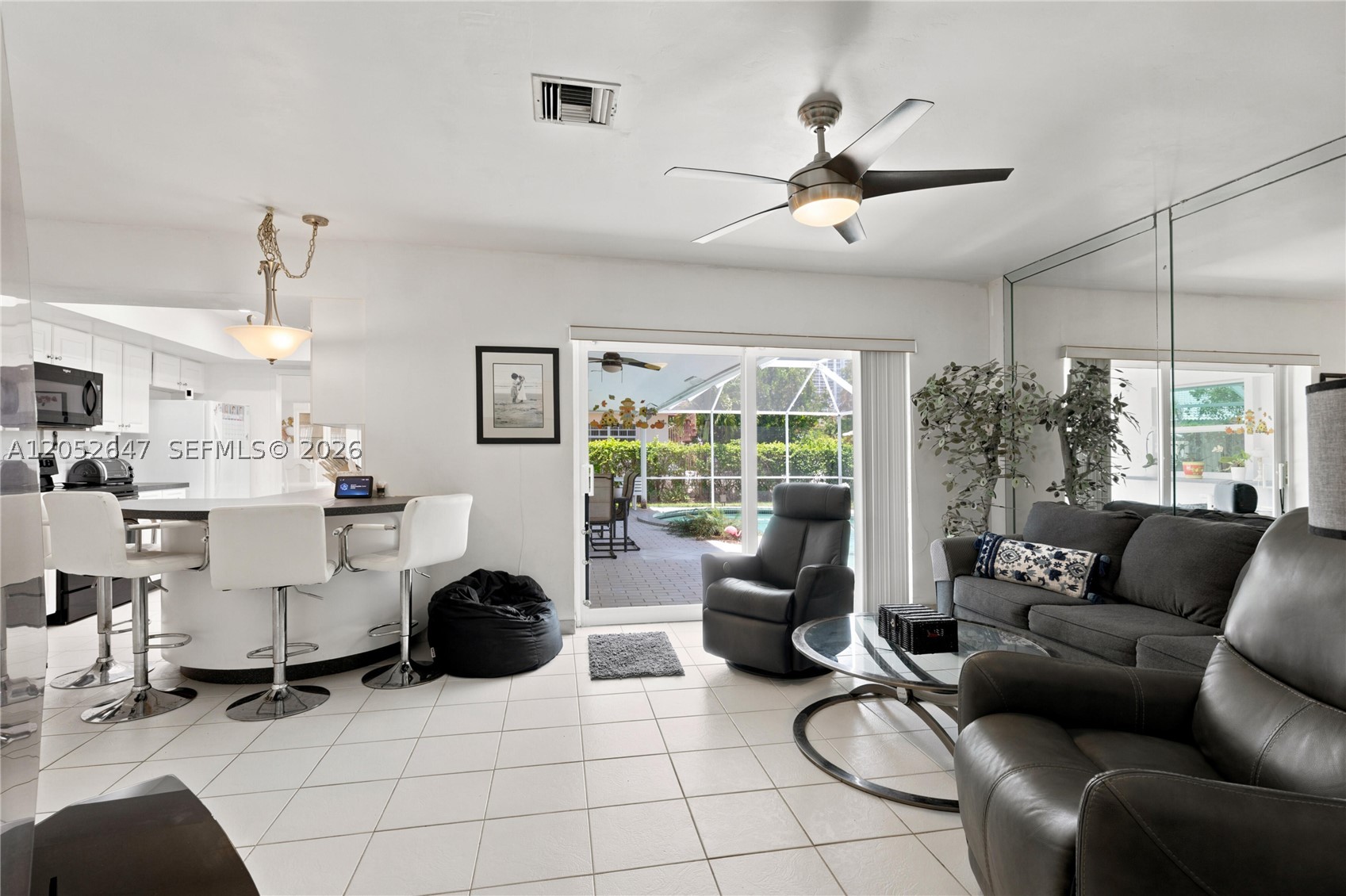 8 Castle Hbr Is Fort Lauderdale, FL 33308