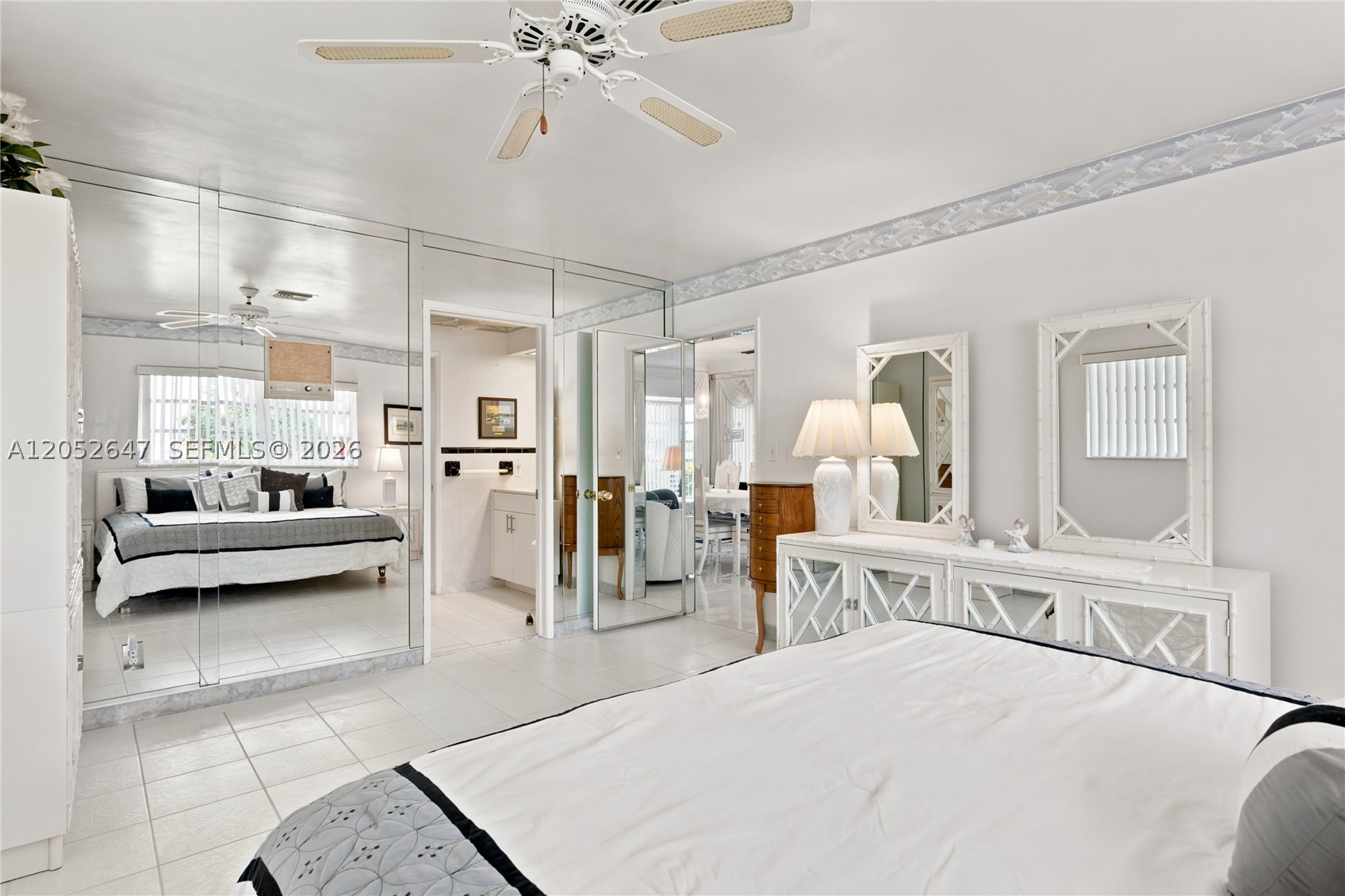 8 Castle Hbr Is Fort Lauderdale, FL 33308