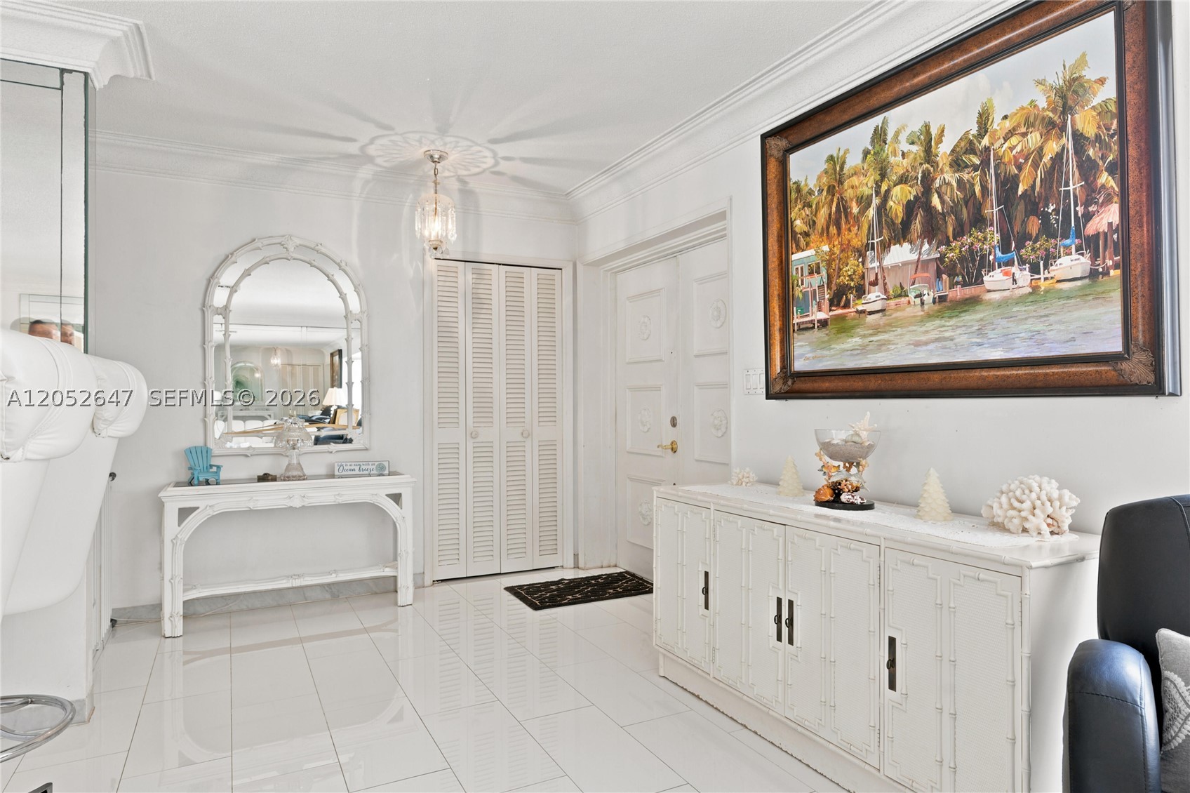 8 Castle Hbr Is Fort Lauderdale, FL 33308
