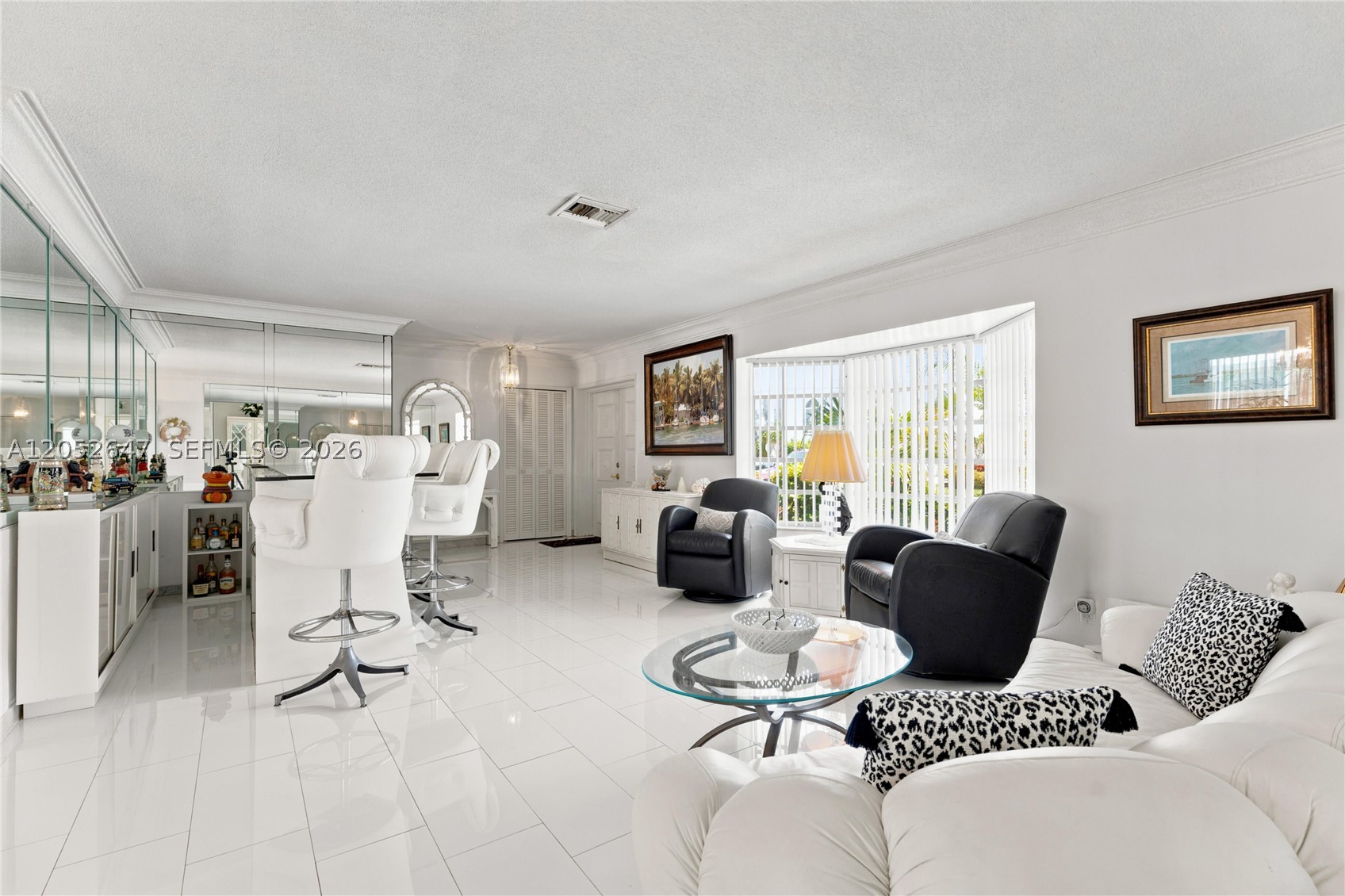 8 Castle Hbr Is Fort Lauderdale, FL 33308