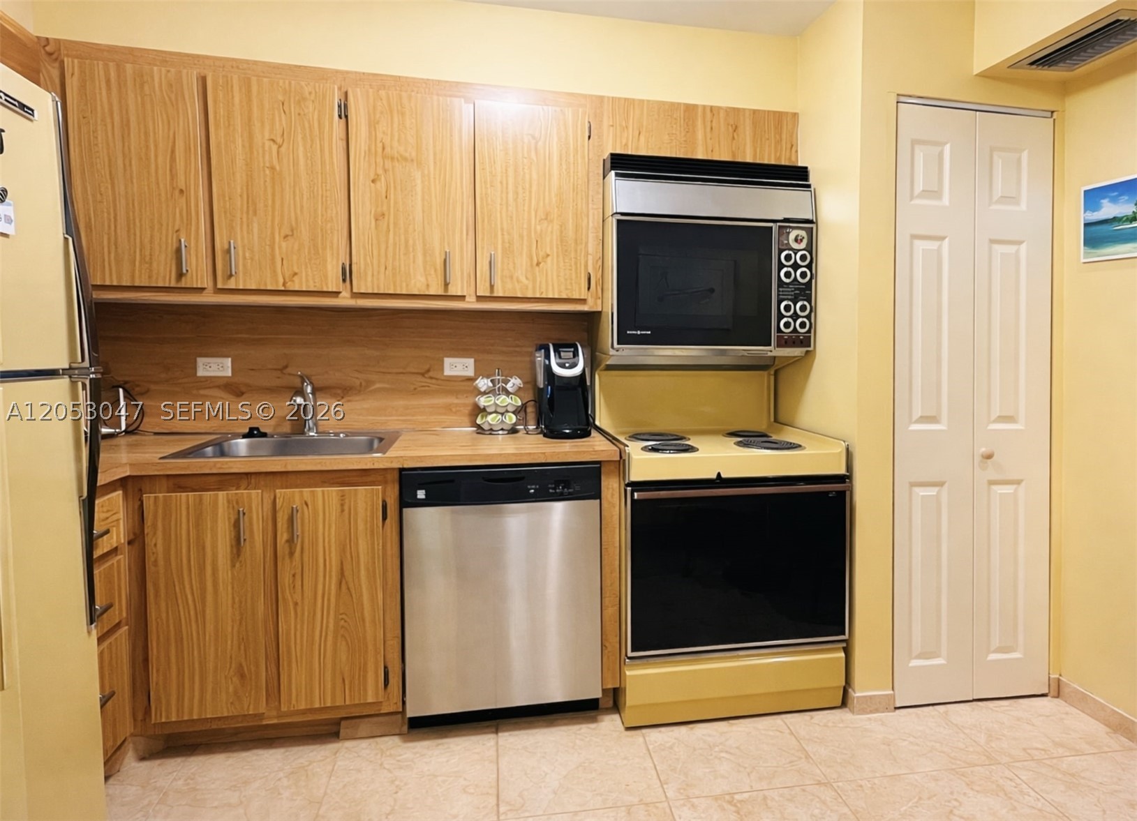 20505 E Country Clb Dr #1033 Aventura, FL 33180