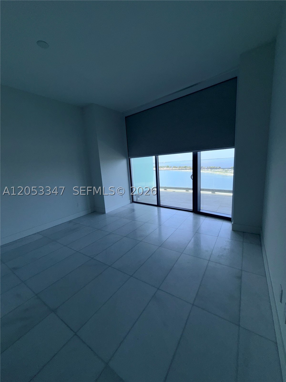 175 SE 25th Rd #902 Miami, FL 33129