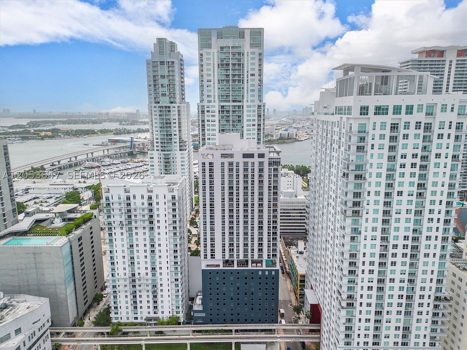 image Yotelpad Miami36