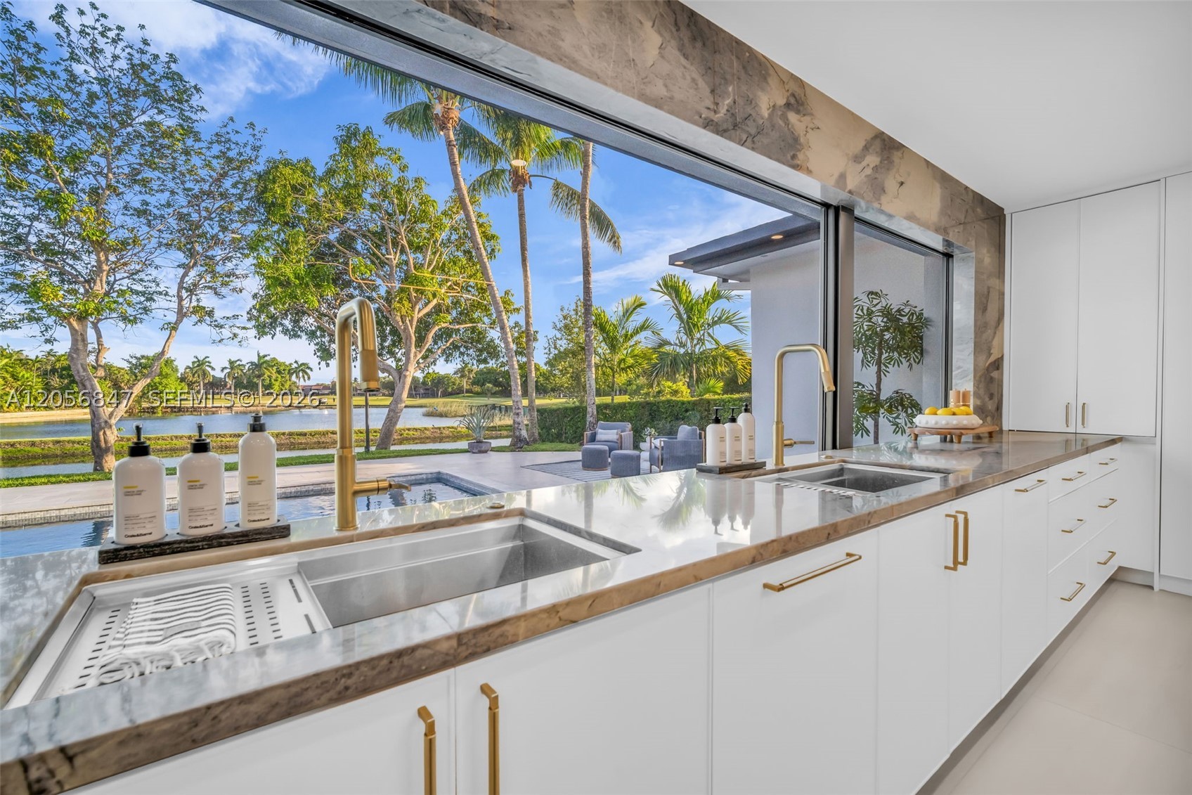 4430 Casper Ct Hollywood, FL 33021