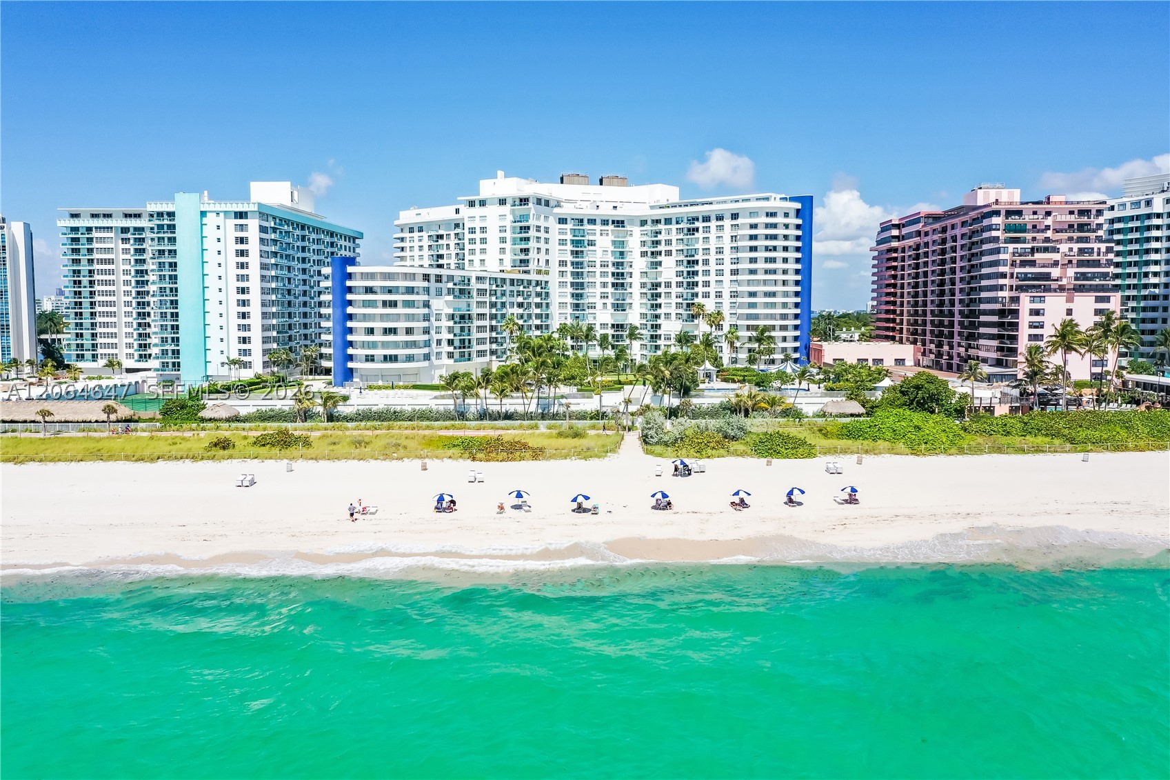 5161 Collins Ave #1003