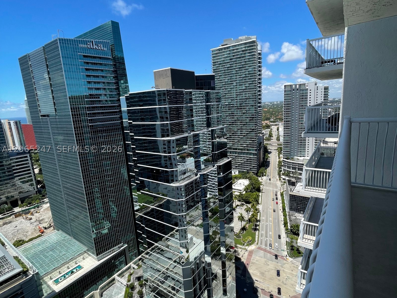 image The Club at Brickell Bay2