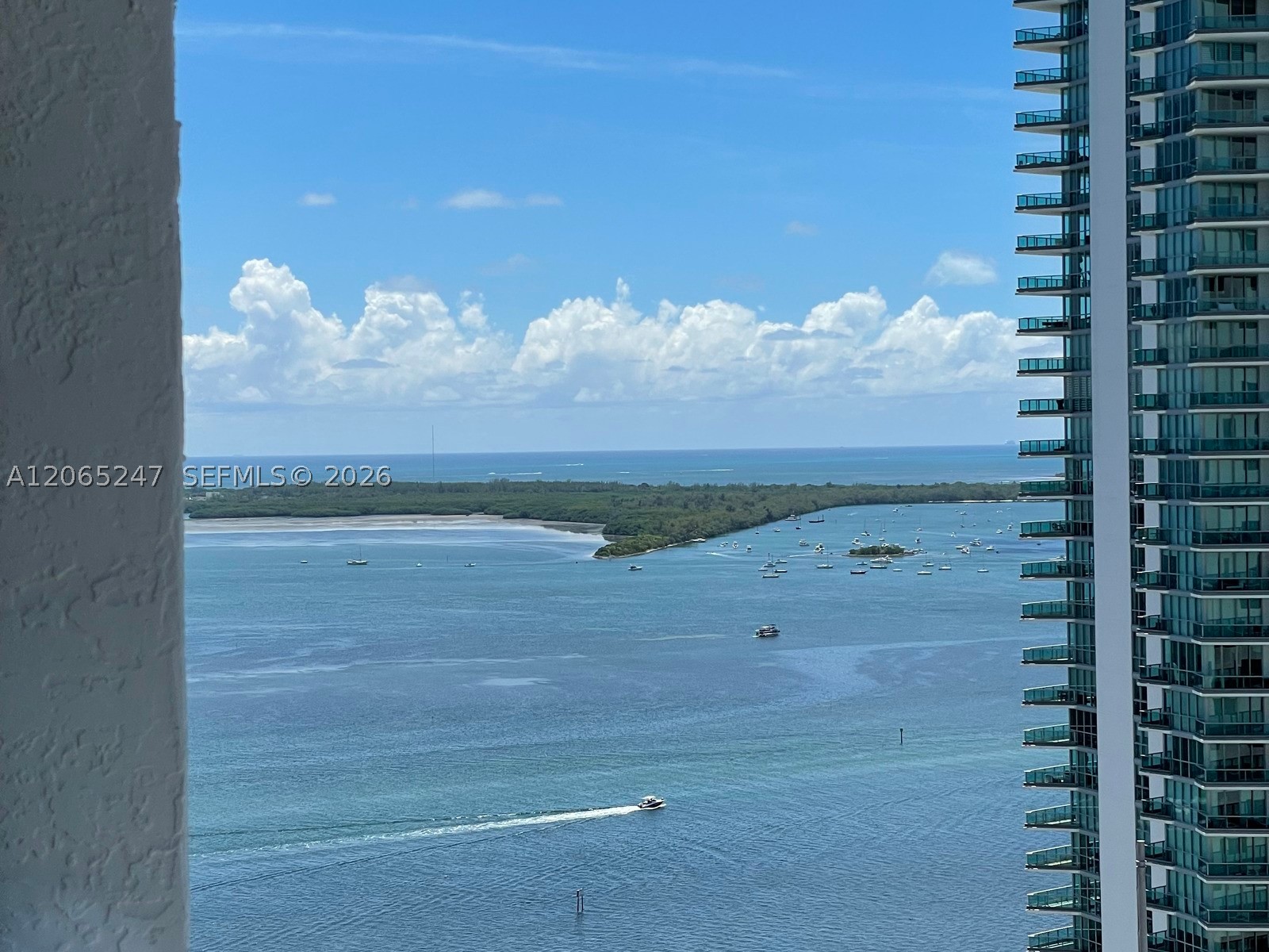 image The Club at Brickell Bay5