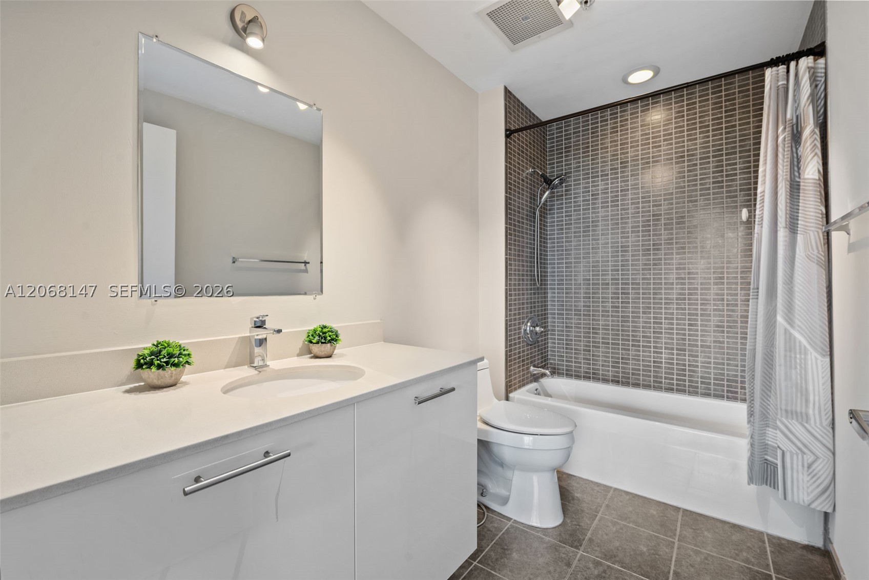 image 2 Midtown21