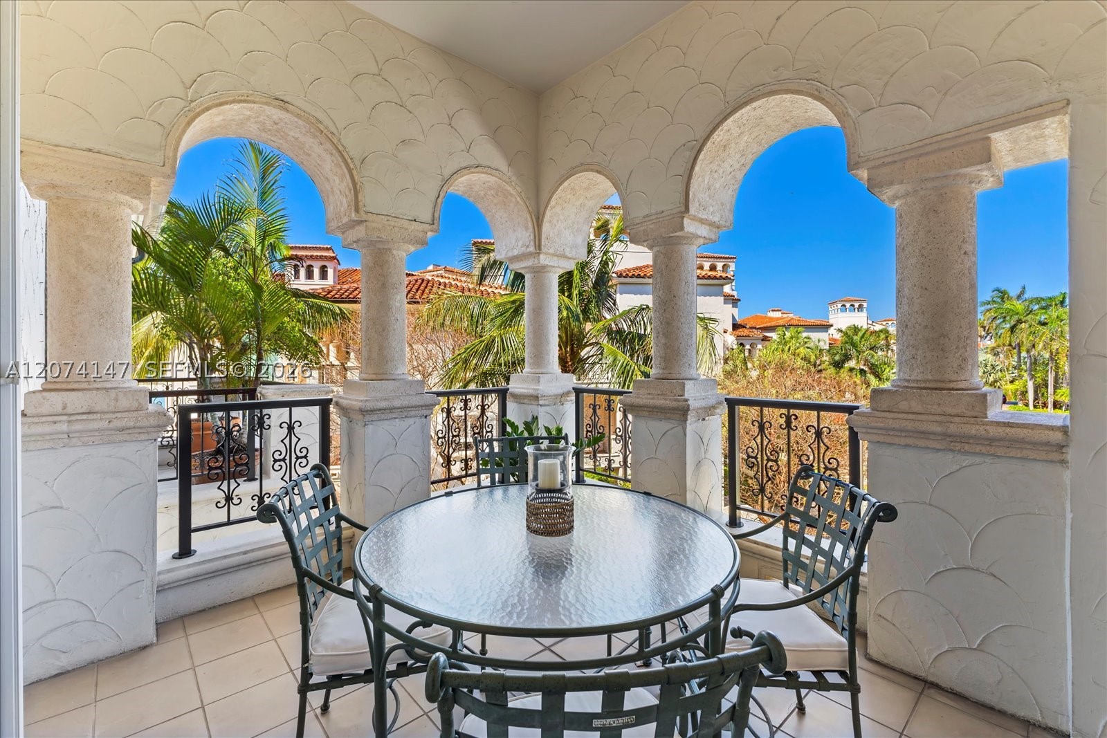 2134 Fisher Is Dr #2134 Miami Beach, FL 33109