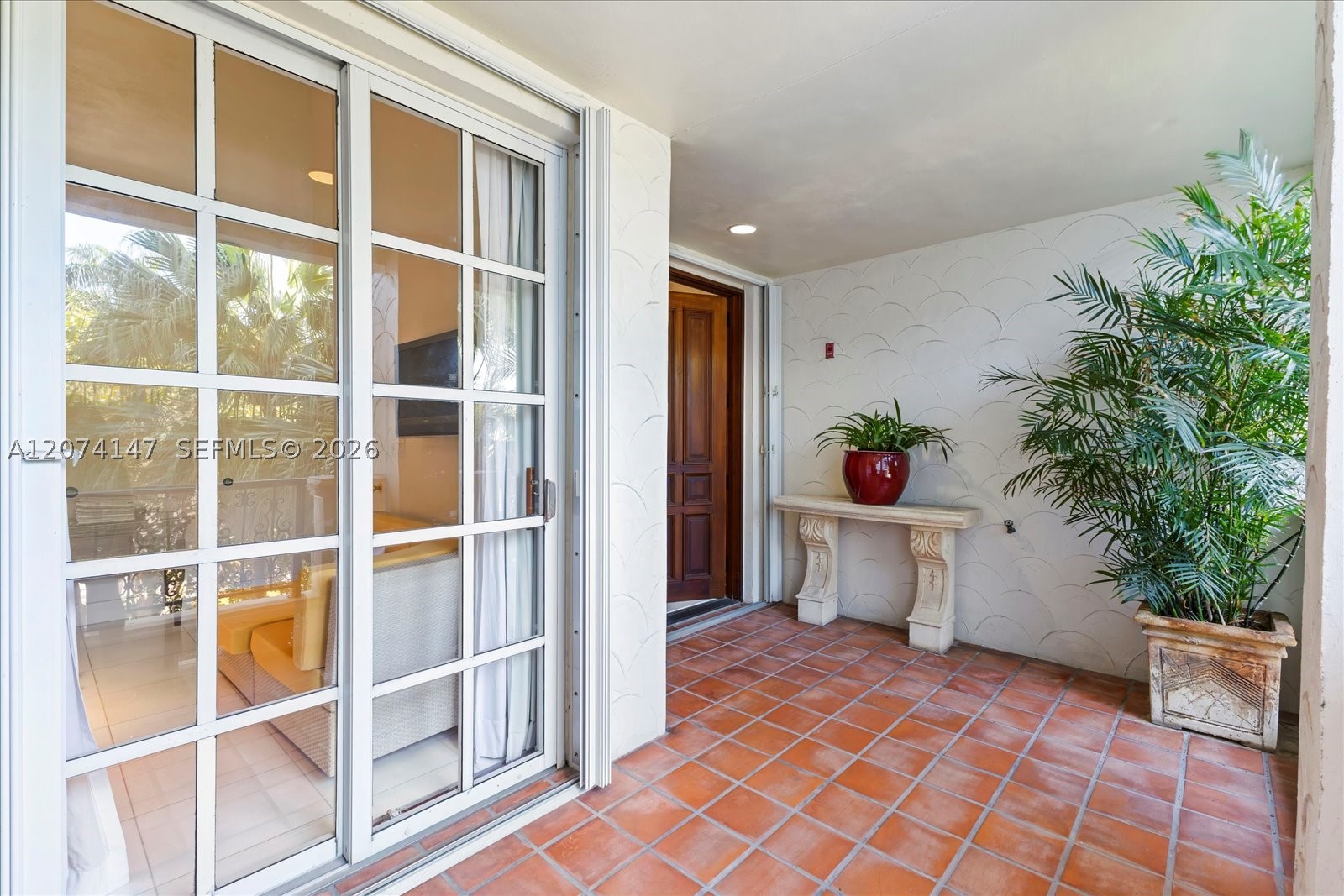 2134 Fisher Is Dr #2134 Miami Beach, FL 33109