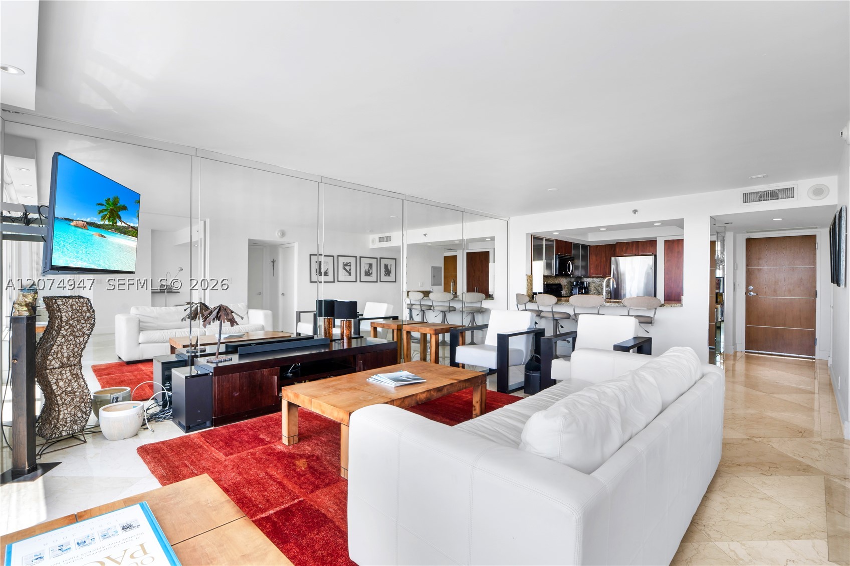 400 S Pointe Dr #505 Miami Beach, FL 33139