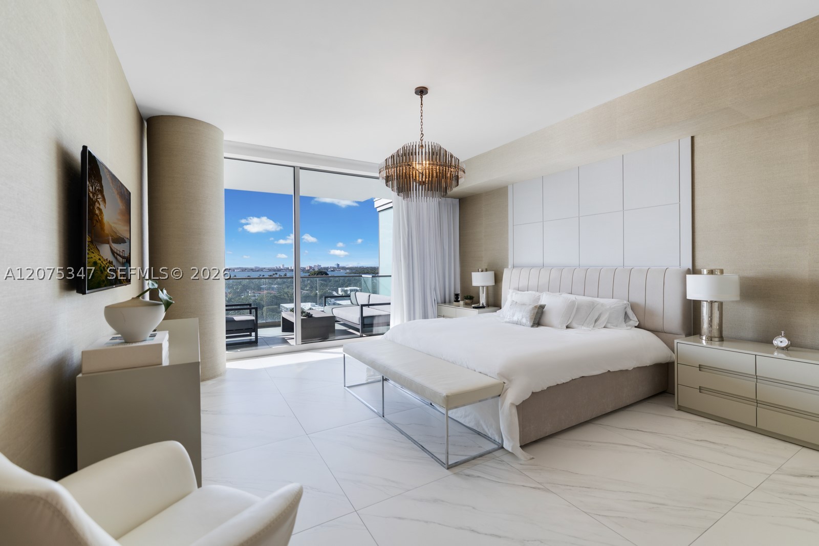 10201 Collins Ave #907 Bal Harbour, FL 33154