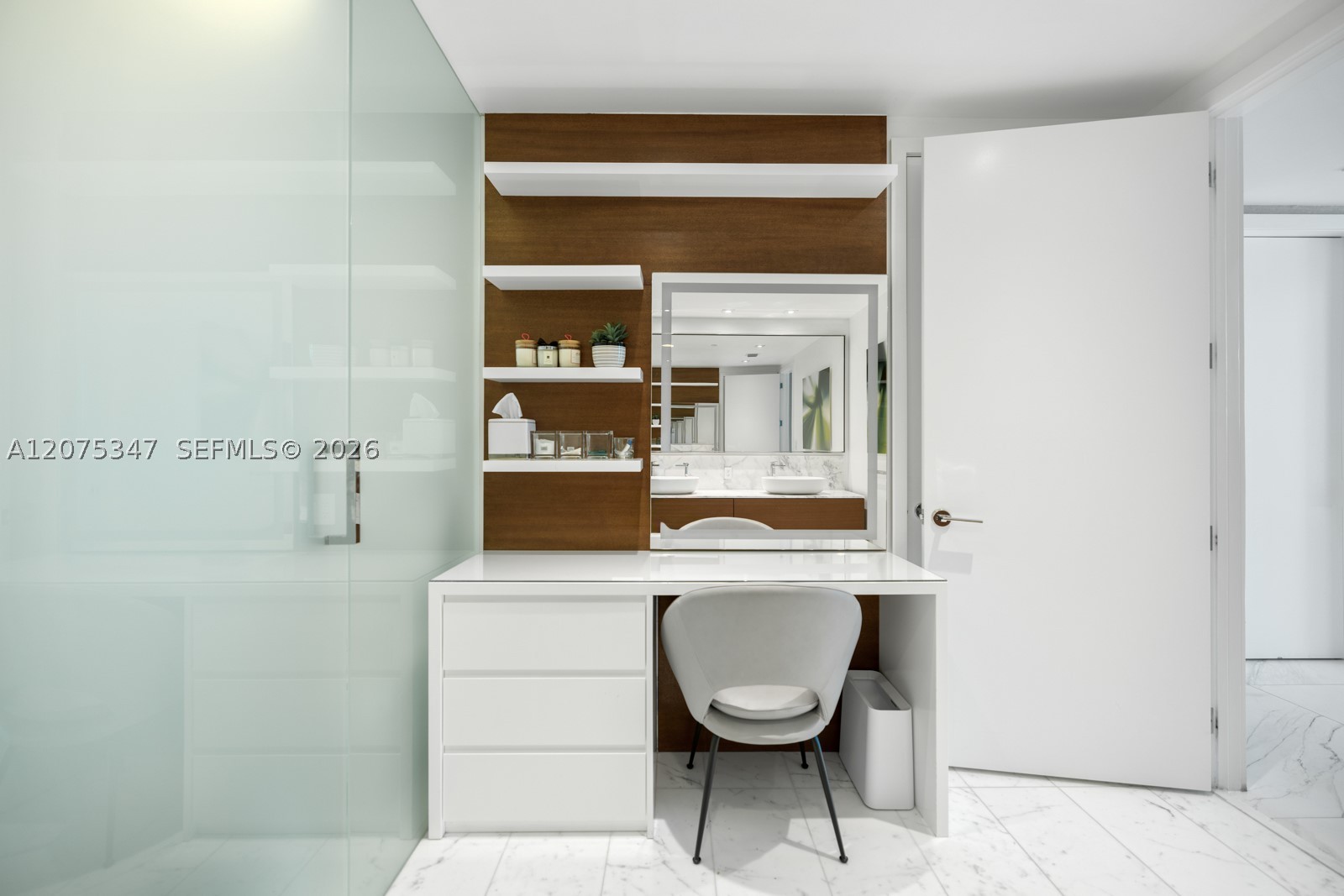 10201 Collins Ave #907 Bal Harbour, FL 33154