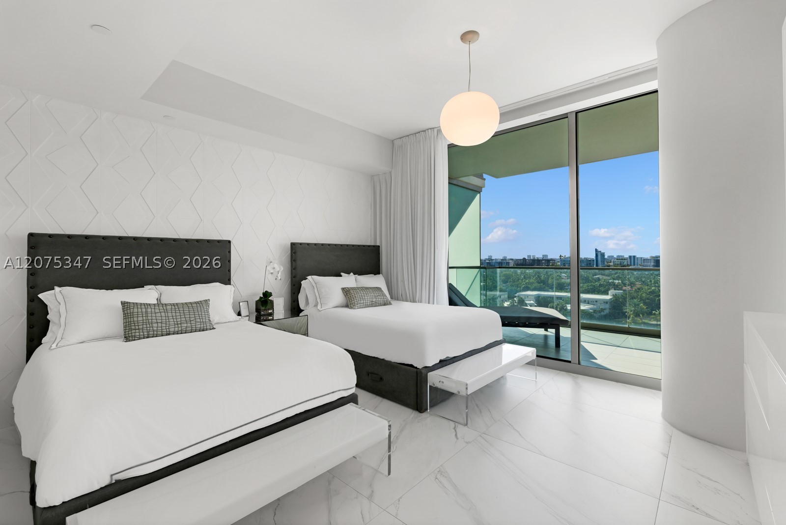 10201 Collins Ave #907 Bal Harbour, FL 33154