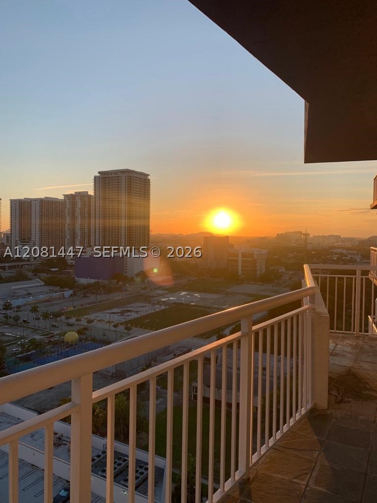 image 1800 Biscayne Plaza22