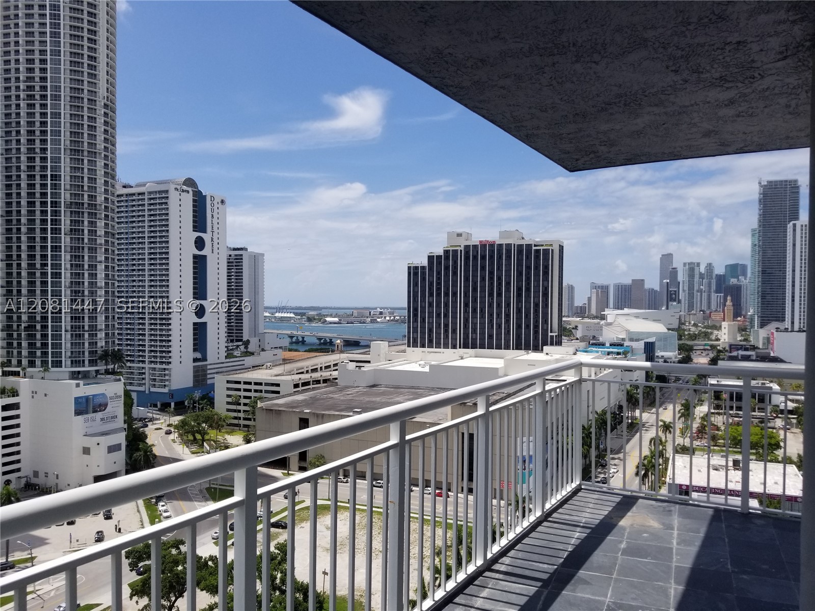 image 1800 Biscayne Plaza23