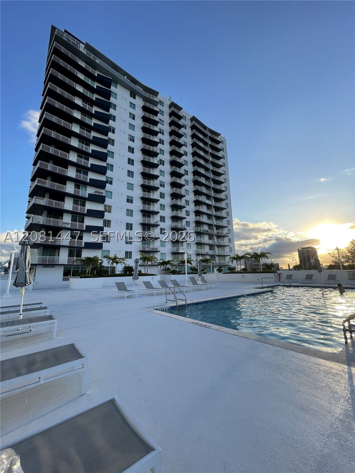 image 1800 Biscayne Plaza27