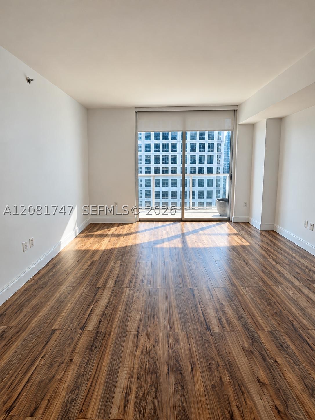 image 500 Brickell East2