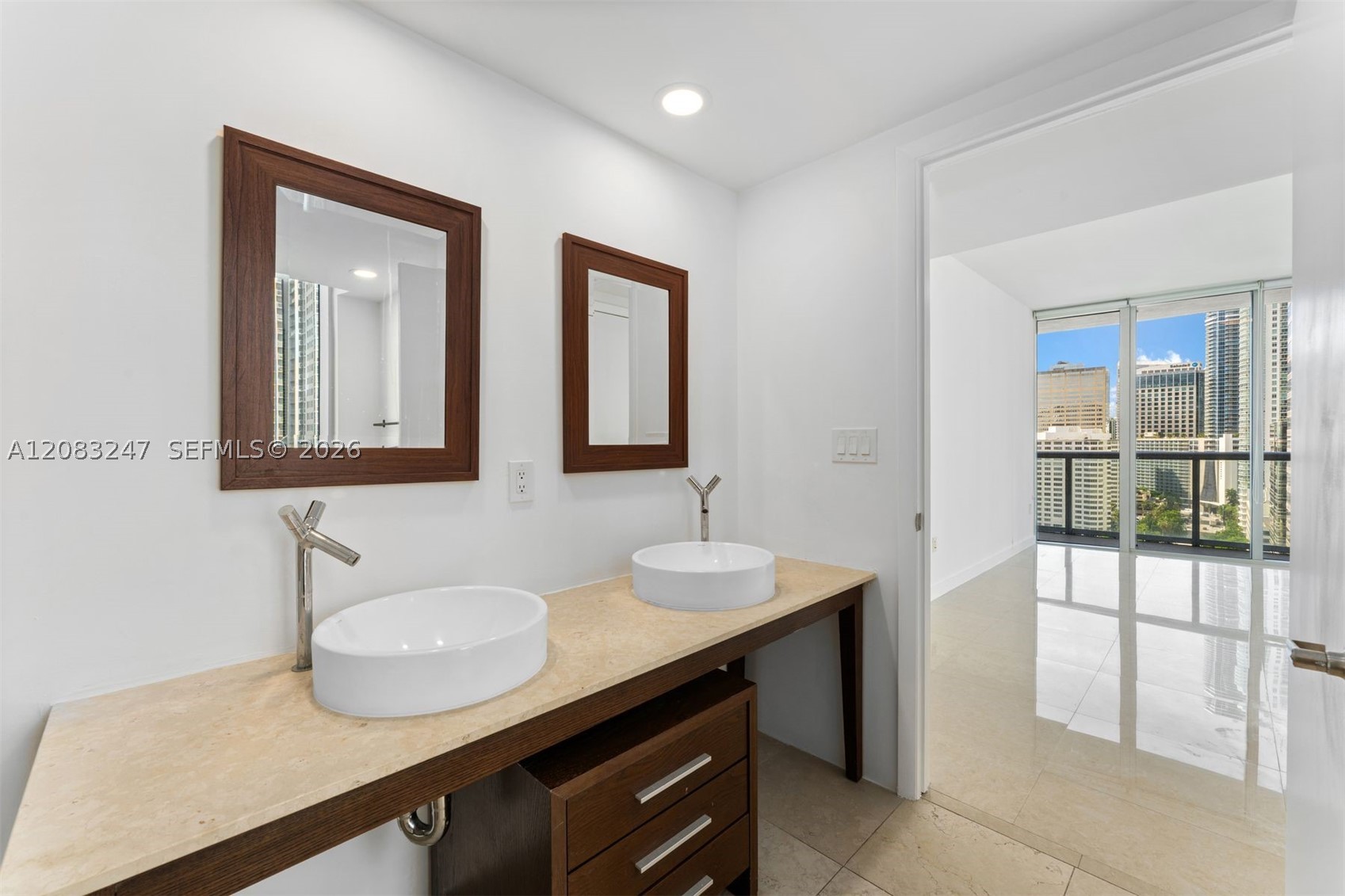 image Icon Brickell II9