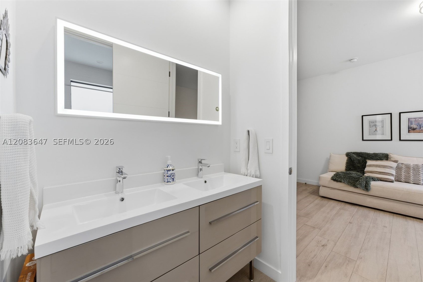 3082 Indiana St Miami, FL 33133