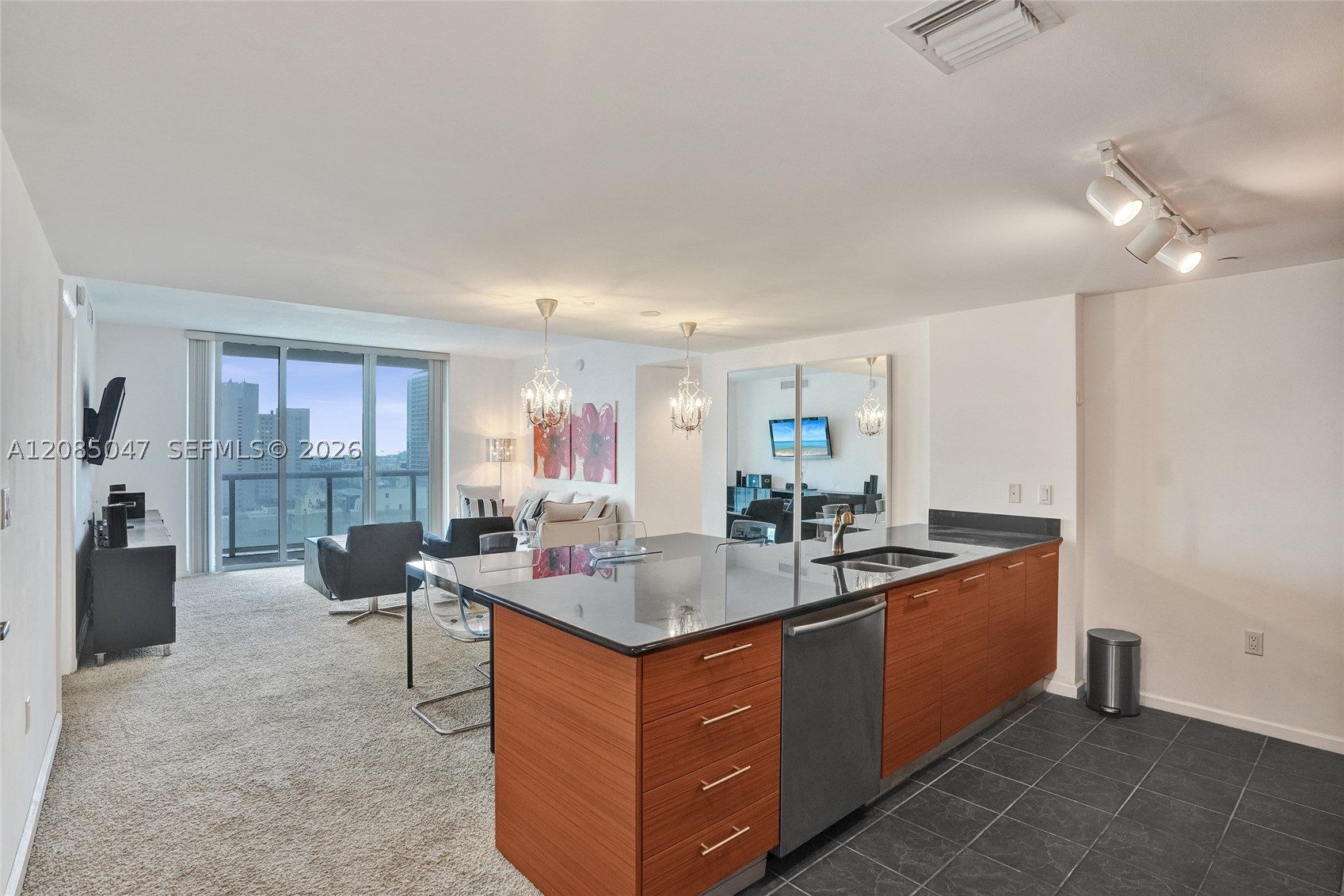 50 Biscayne Blvd #2801