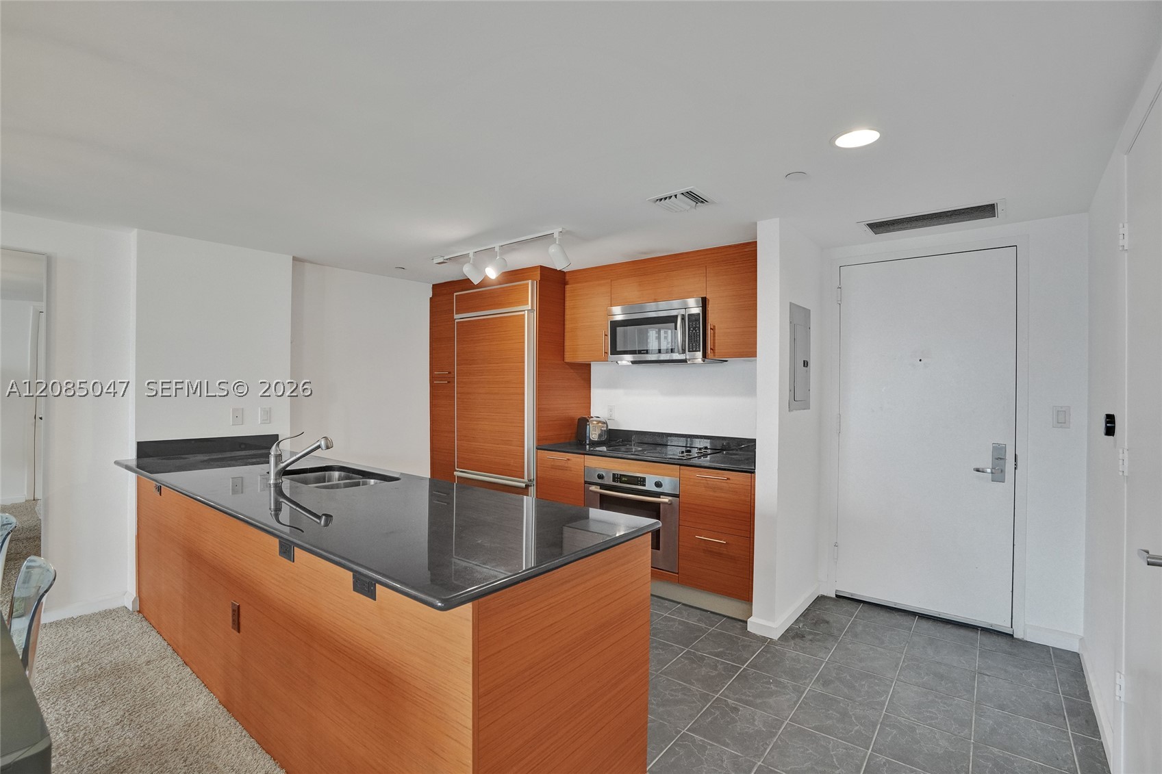 image 50 Biscayne26