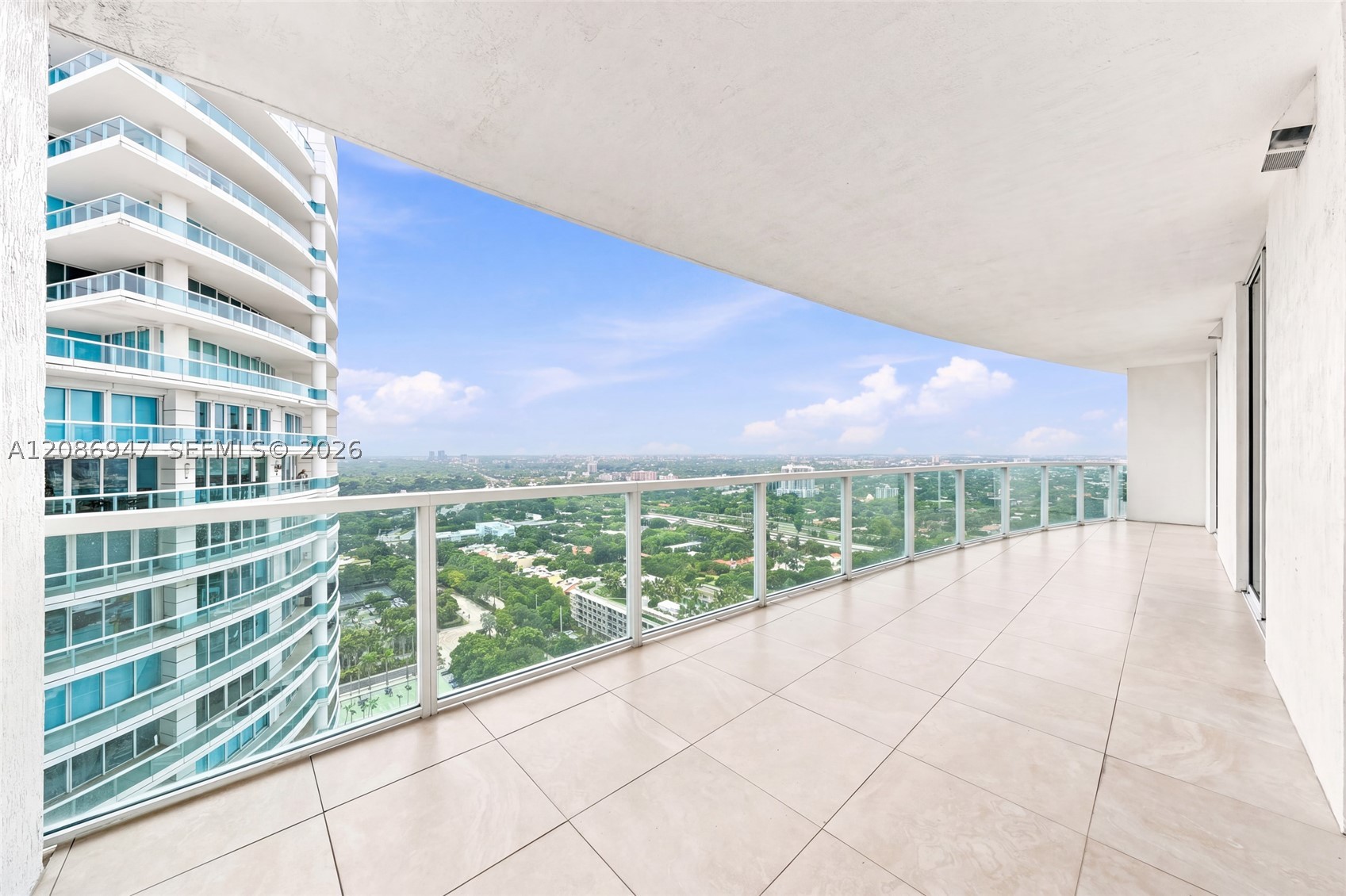 2101 Brickell Ave #3107 Miami, FL 33129