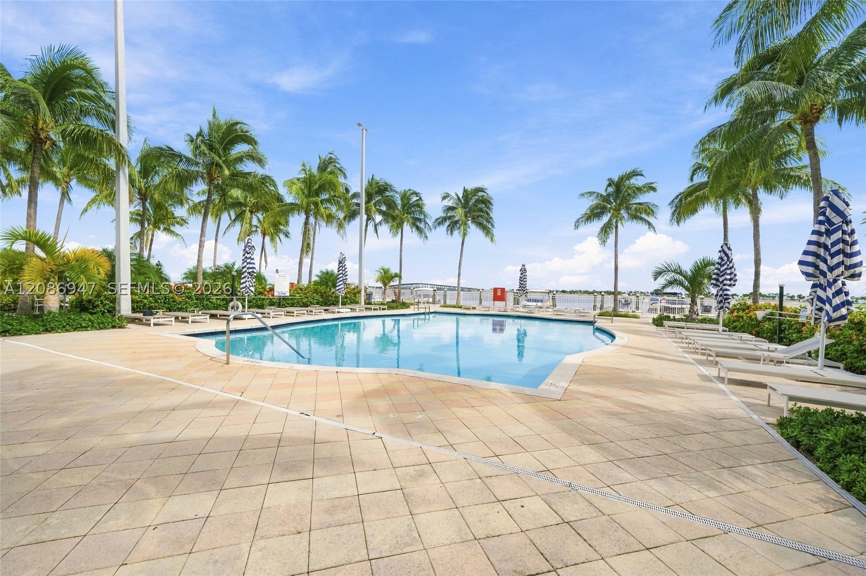 2101 Brickell Ave #3107 Miami, FL 33129