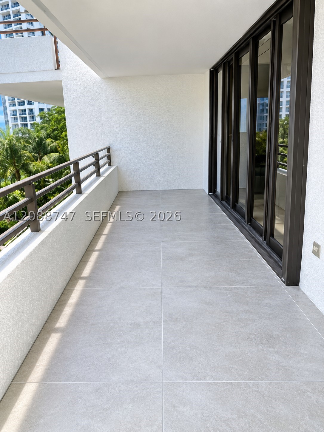 image Brickell East6