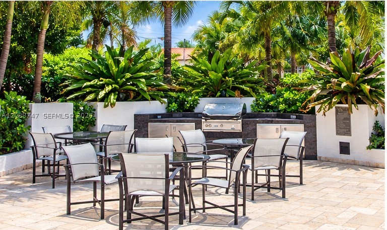image Brickell East8