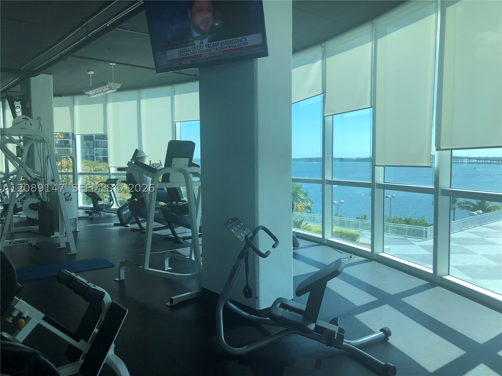 image Skyline on Brickell12