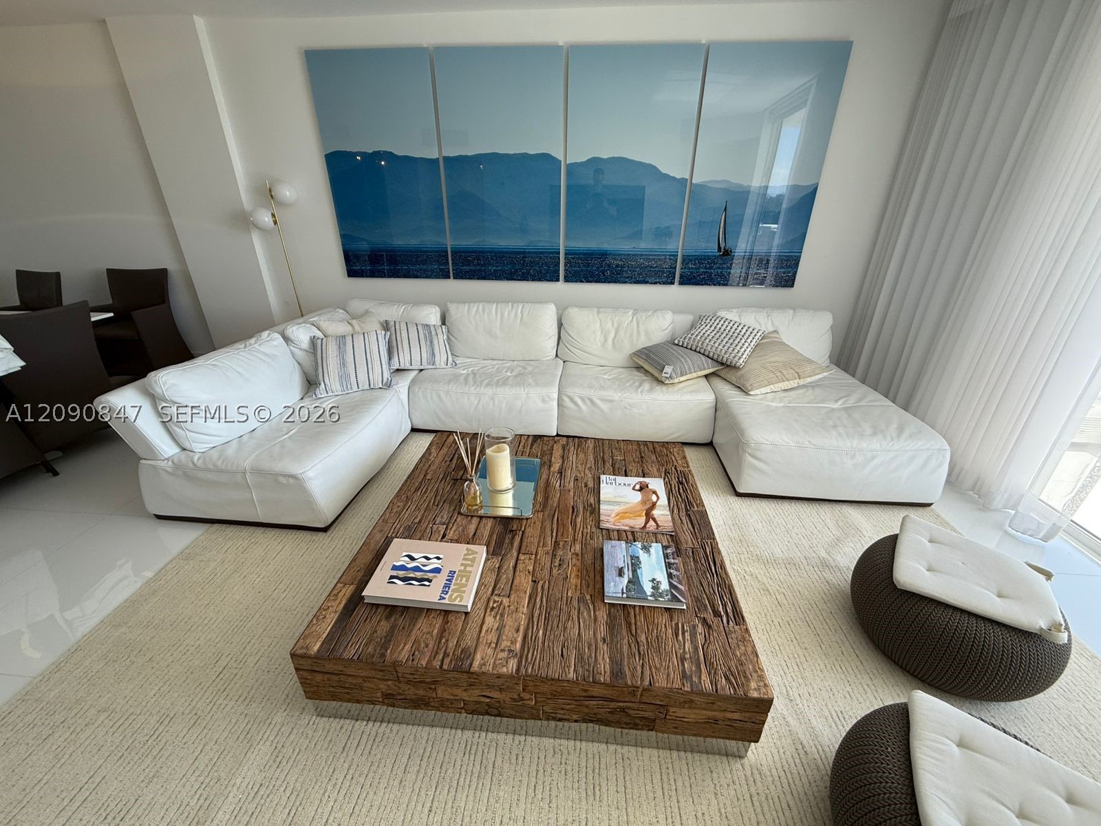 image Harbour House13