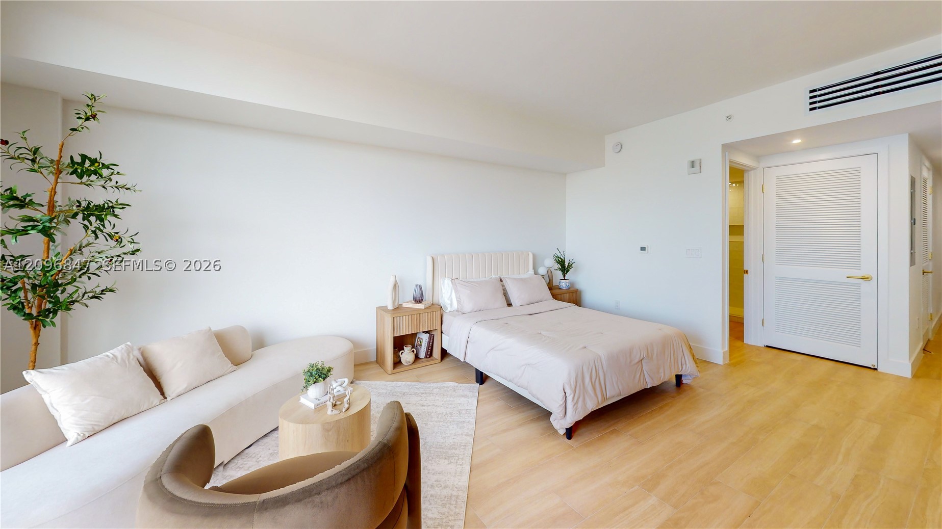 image The Standard Residences Midtown Miami11