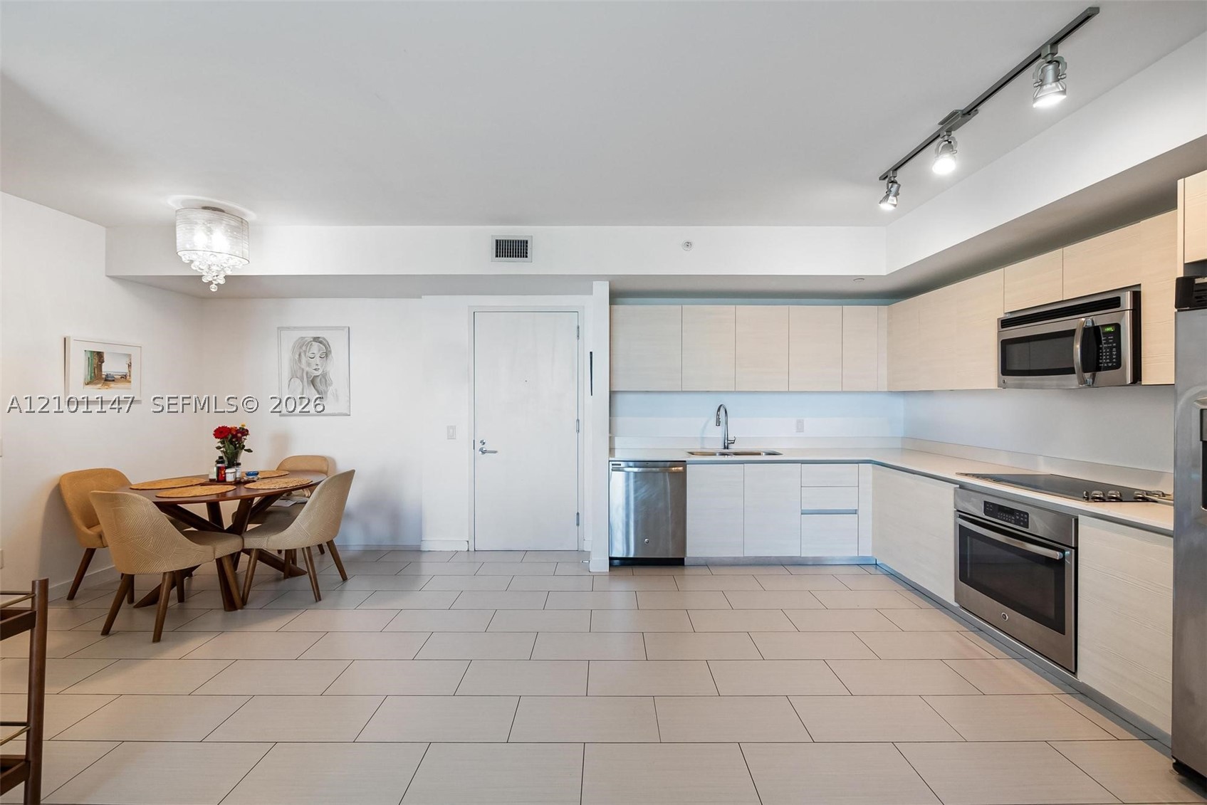 image Baltus House14