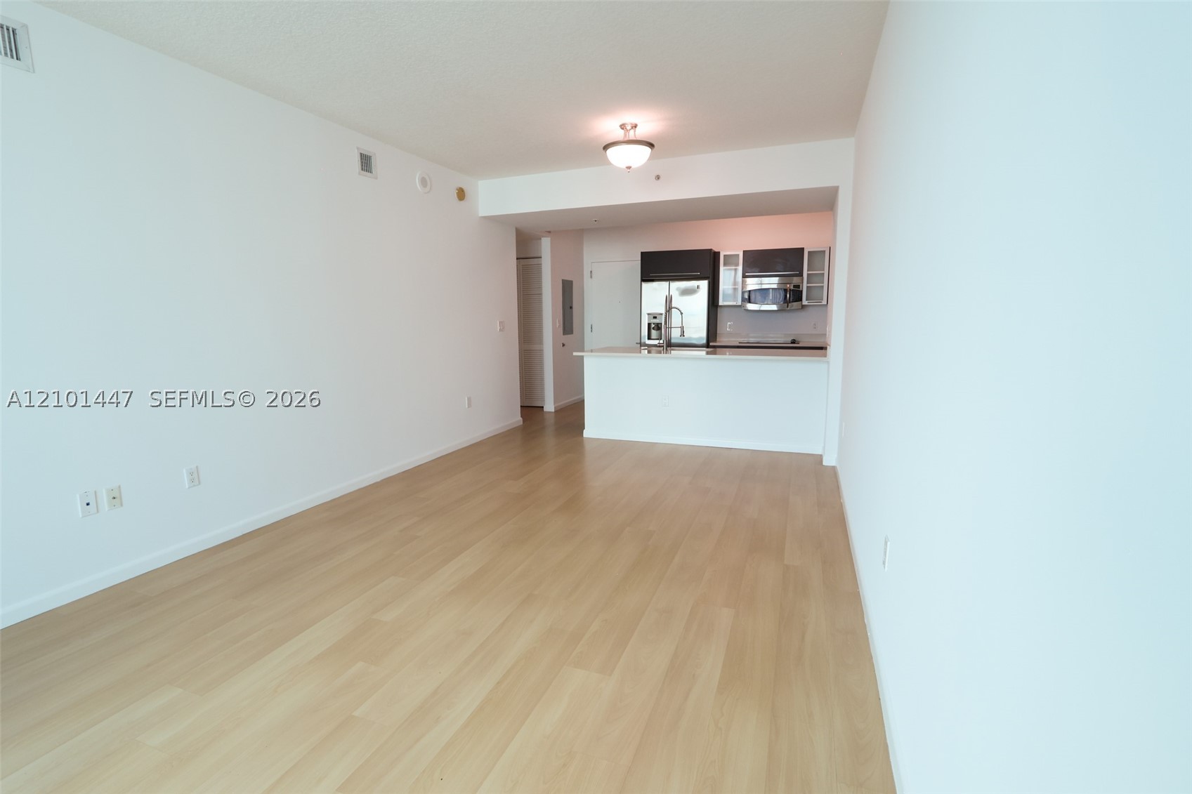 image Gallery Art Condos19