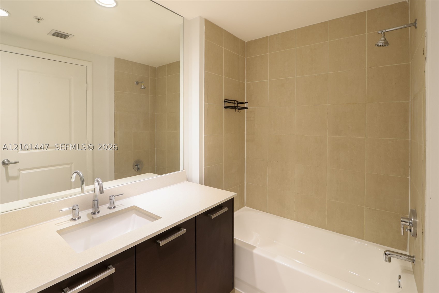 image Gallery Art Condos20