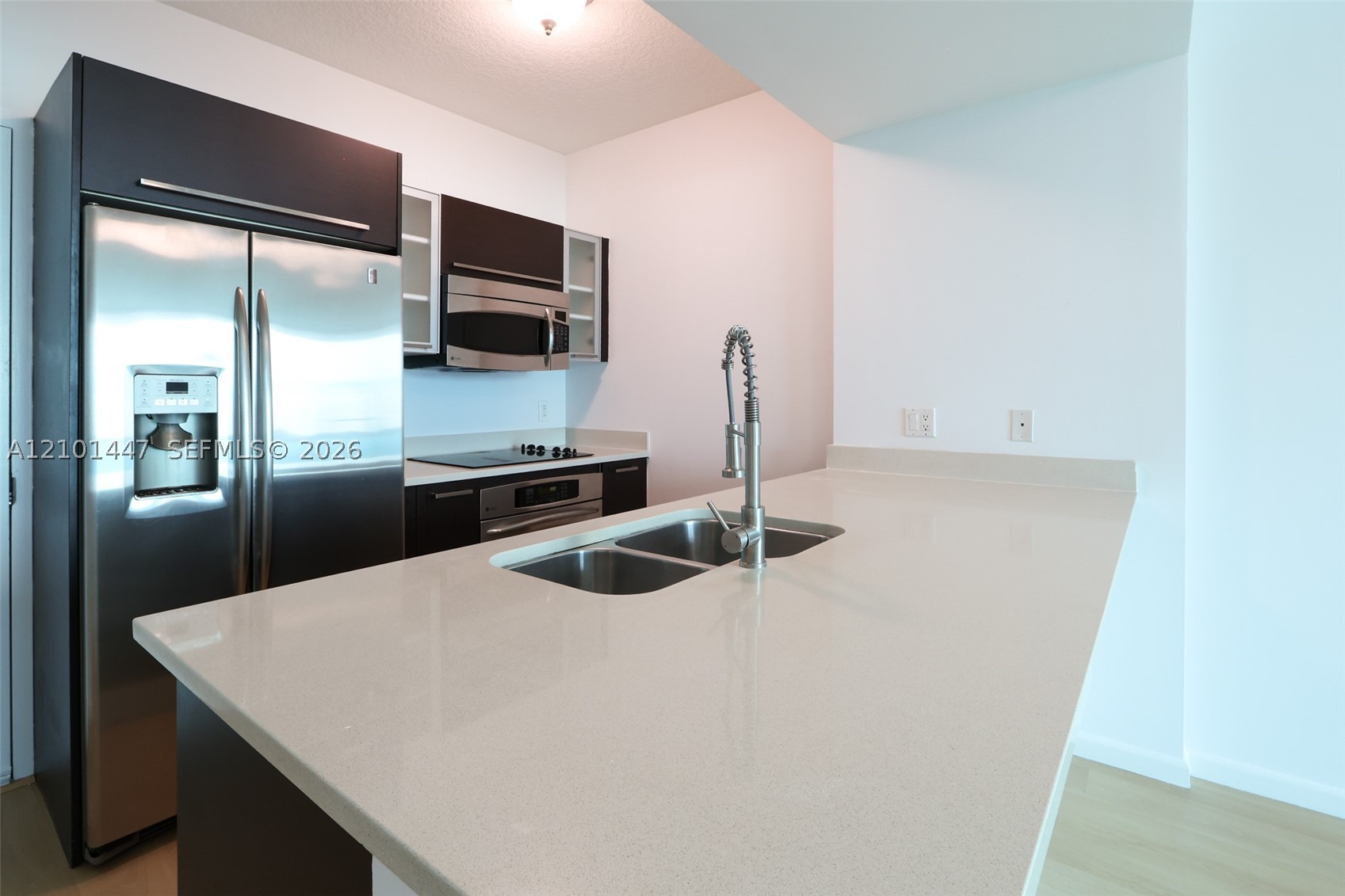image Gallery Art Condos21