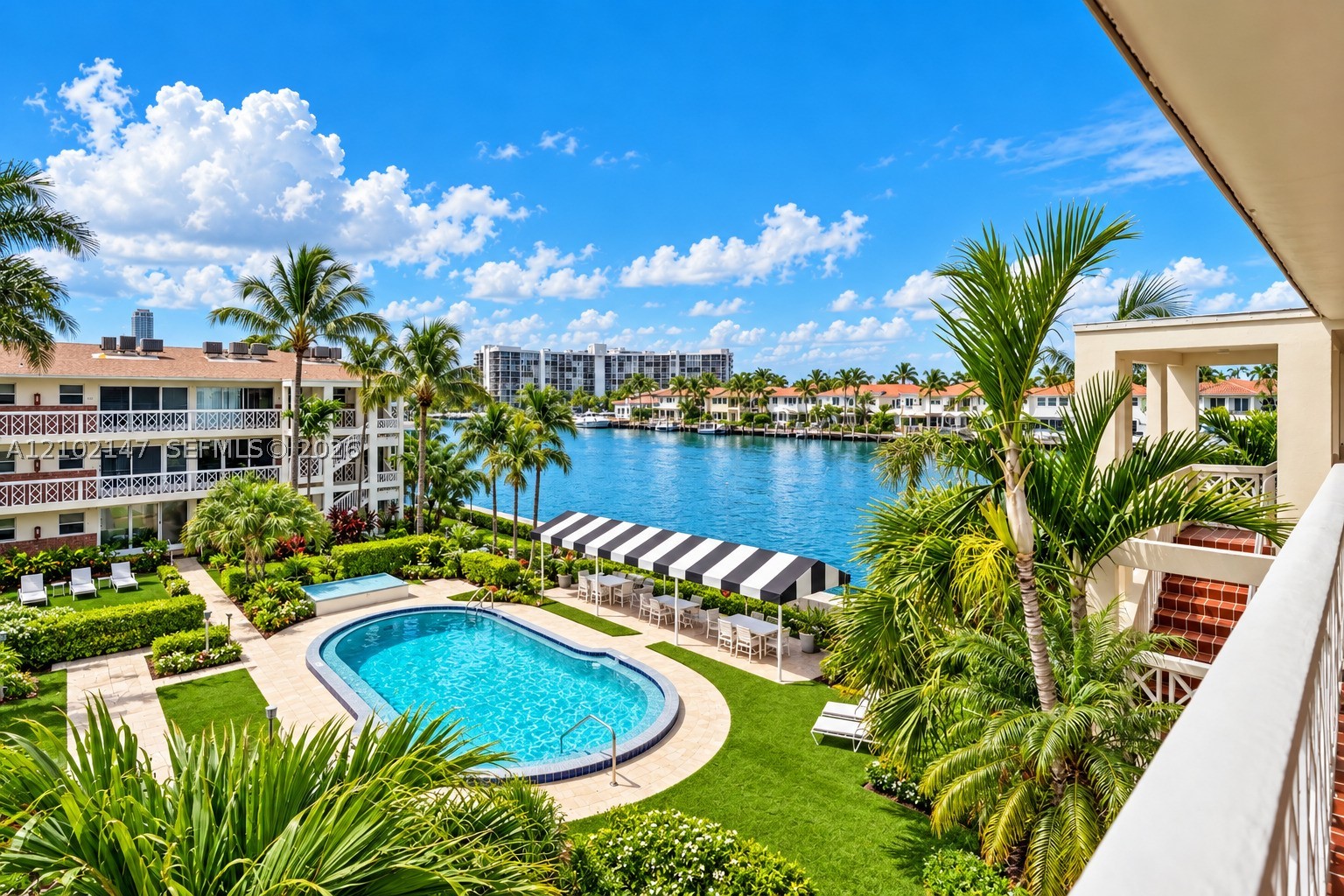 2400 S Ocean Dr #302