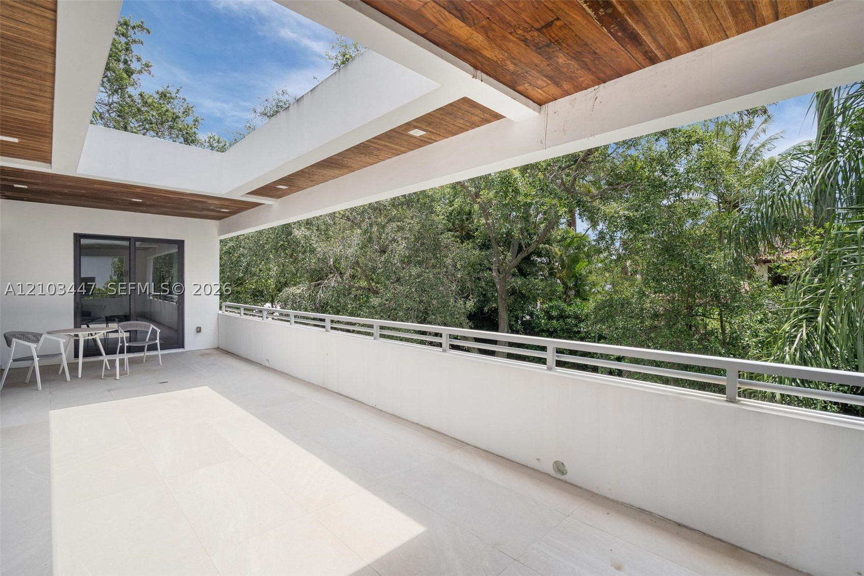 1760 Chucunantah Rd Miami, FL 33133