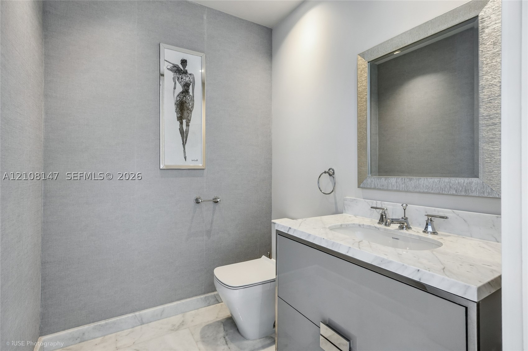 15701 Collins Ave #902 Sunny Isles Beach, FL 33160