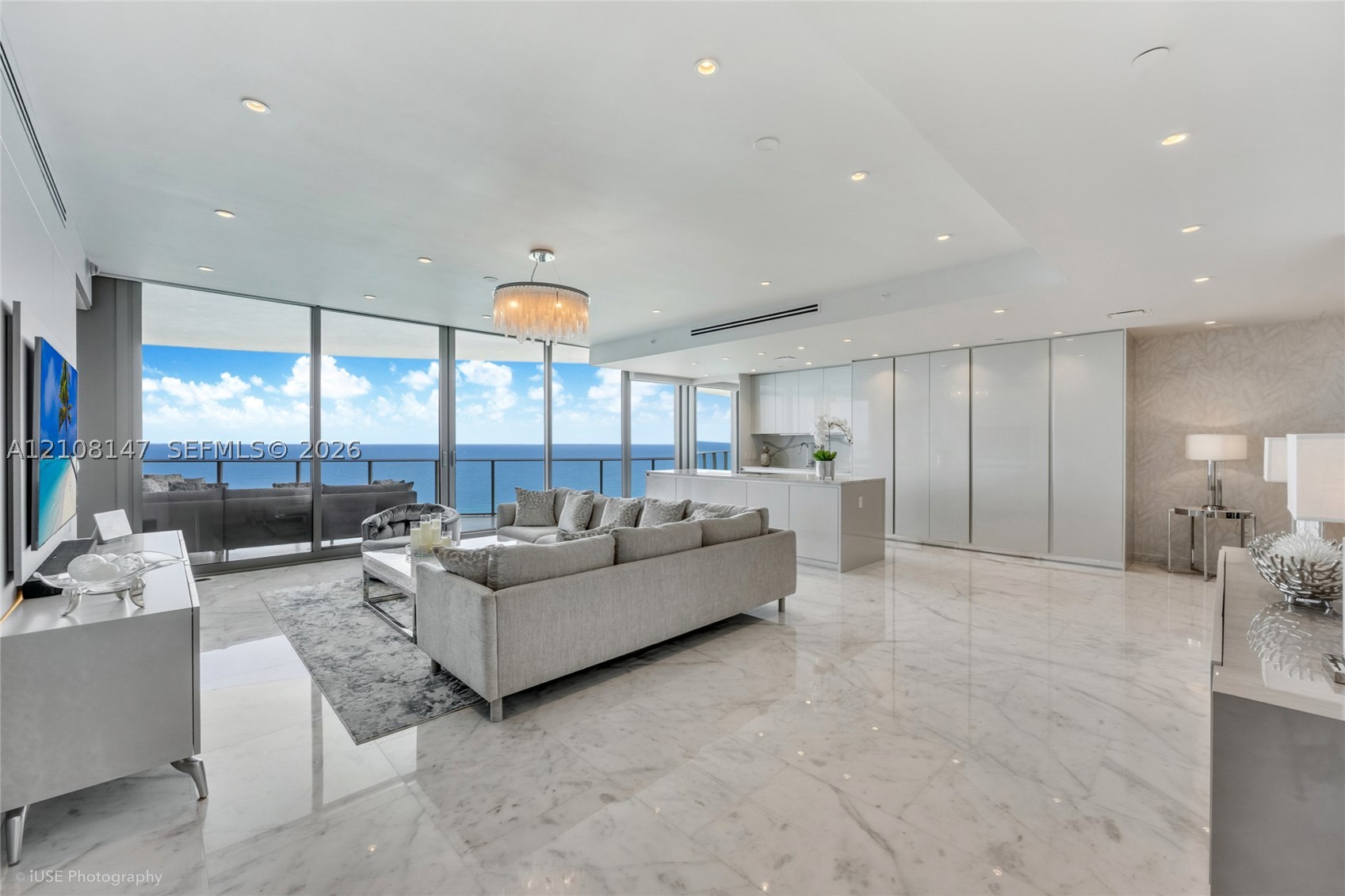 15701 Collins Ave #902 Sunny Isles Beach, FL 33160