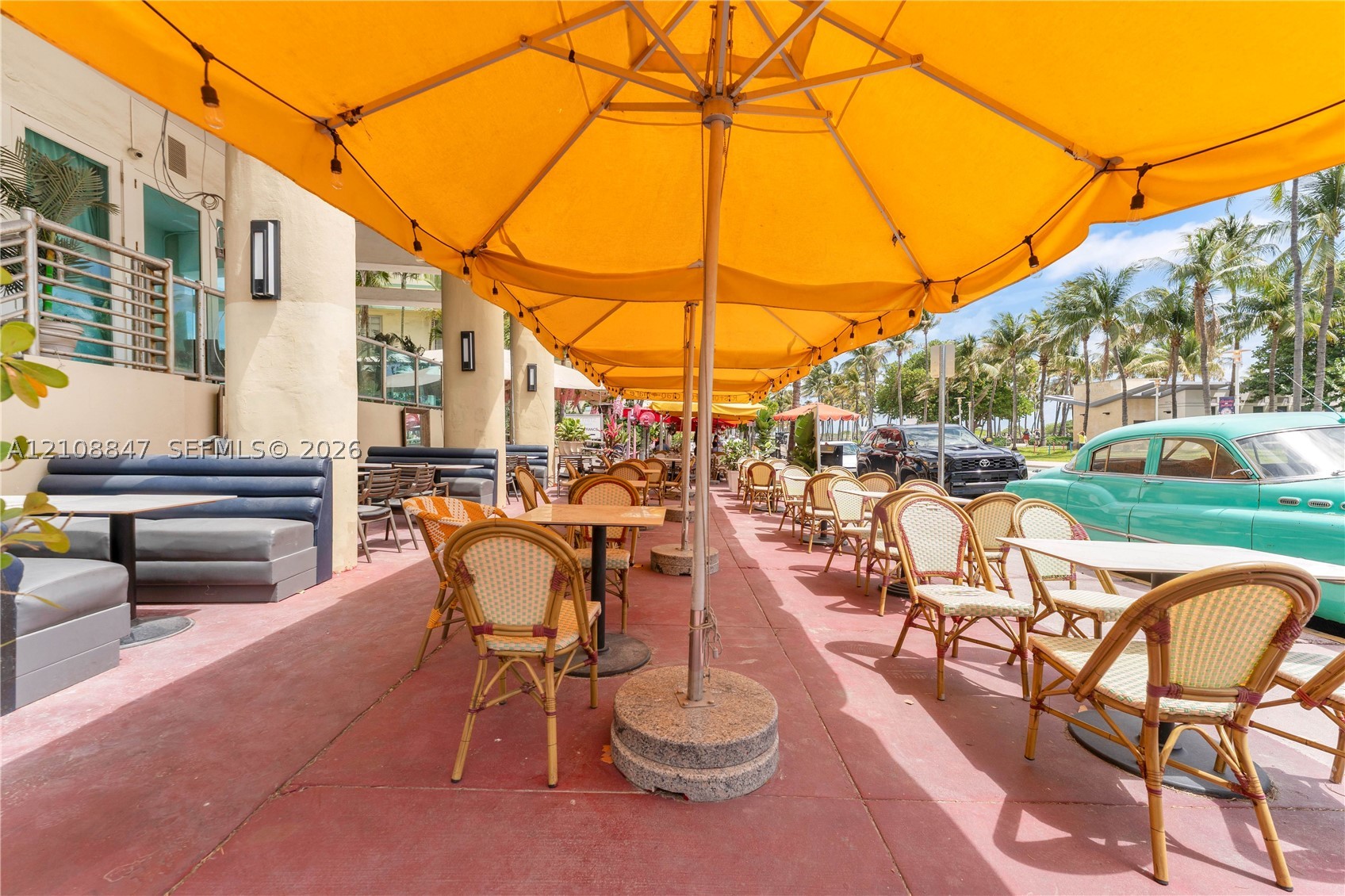 524 Ocean Dr Miami Beach, FL 33139