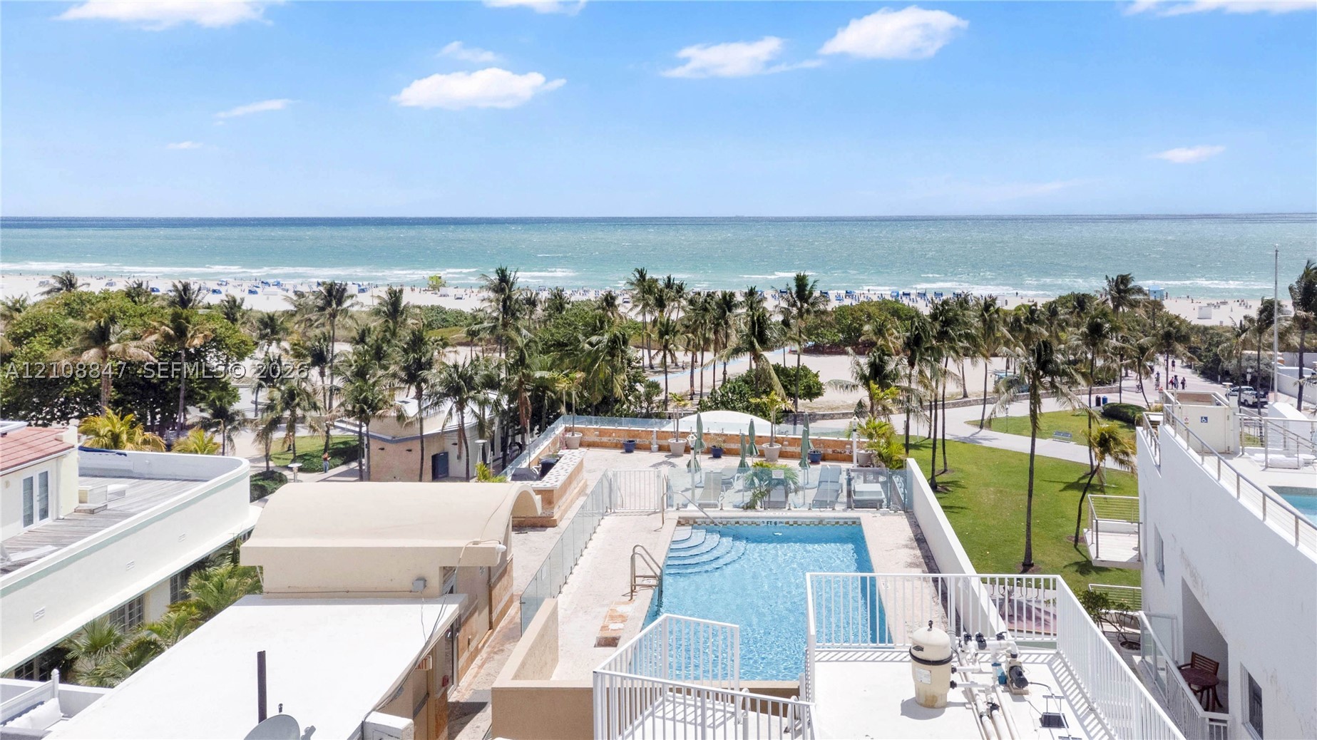524 Ocean Dr Miami Beach, FL 33139