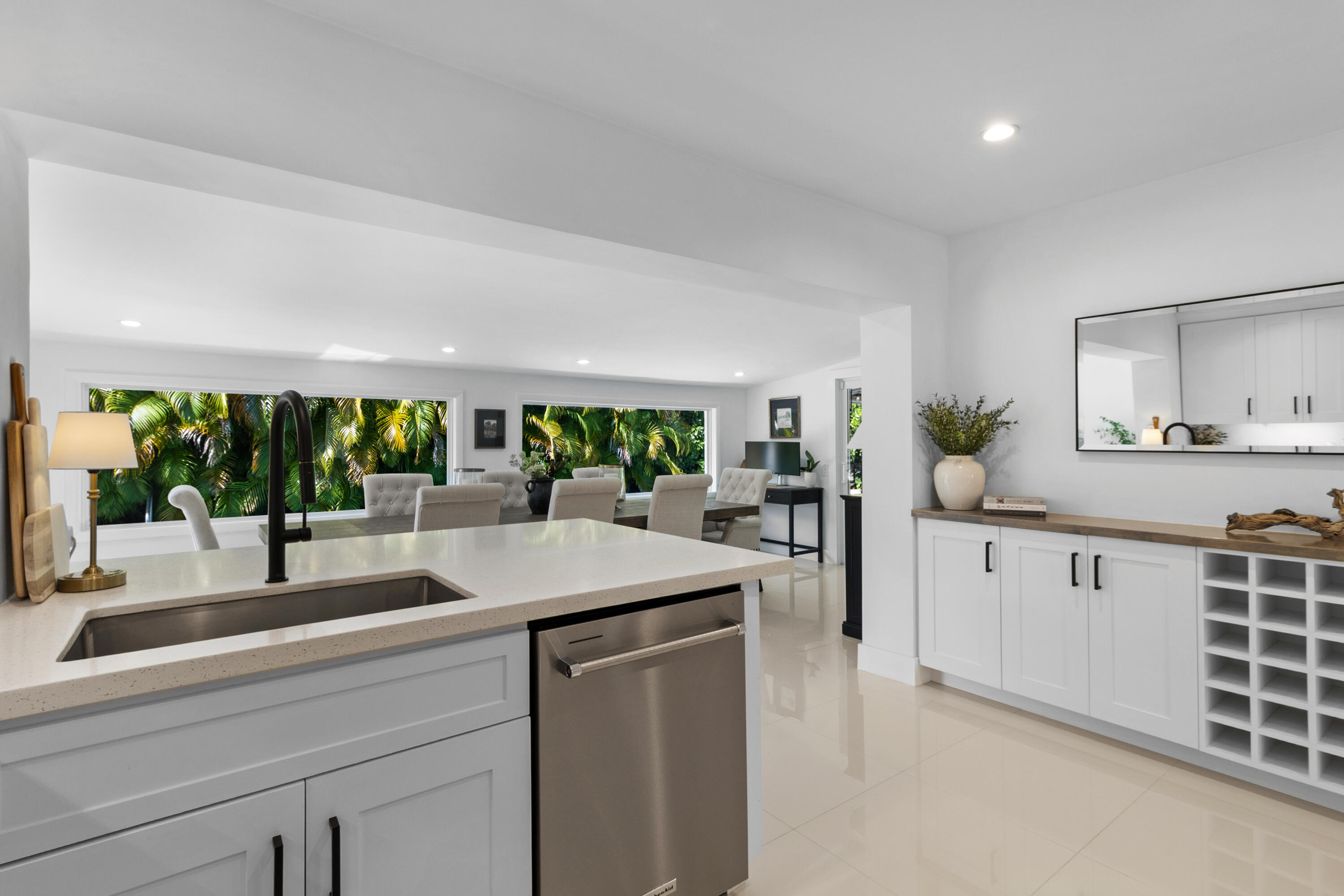 5351 NE 16th Fort Lauderdale, FL 33334