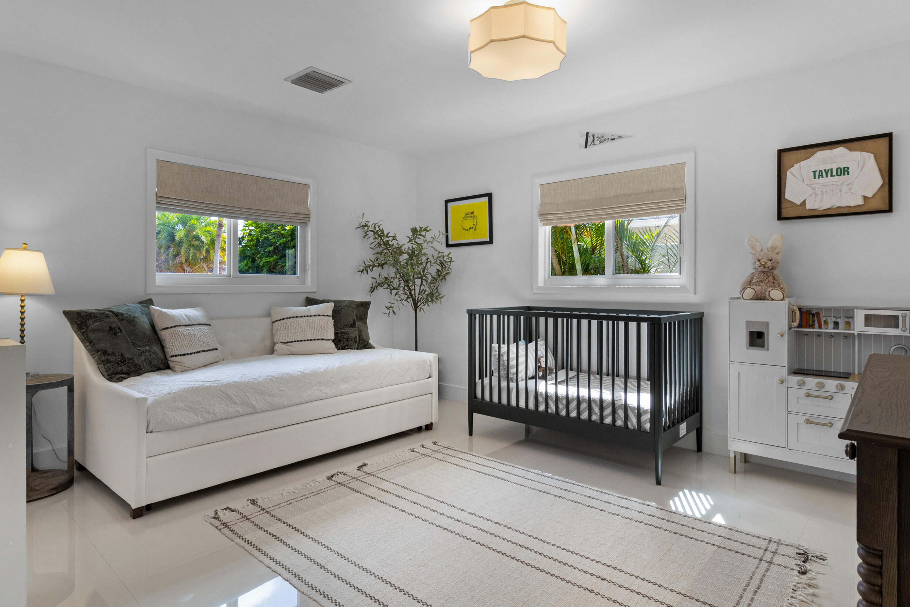 5351 NE 16th Fort Lauderdale, FL 33334